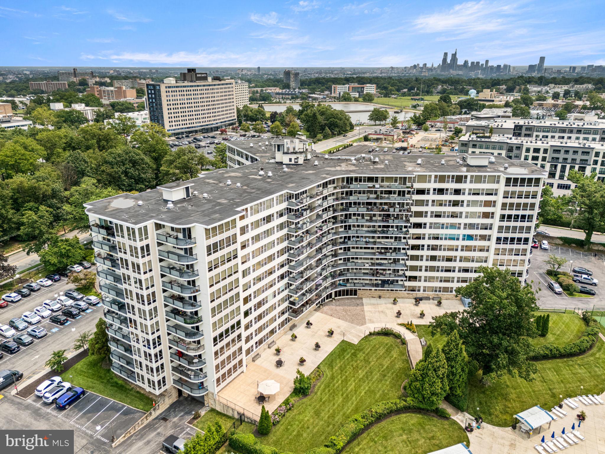 SUTTON TERR - Residential
