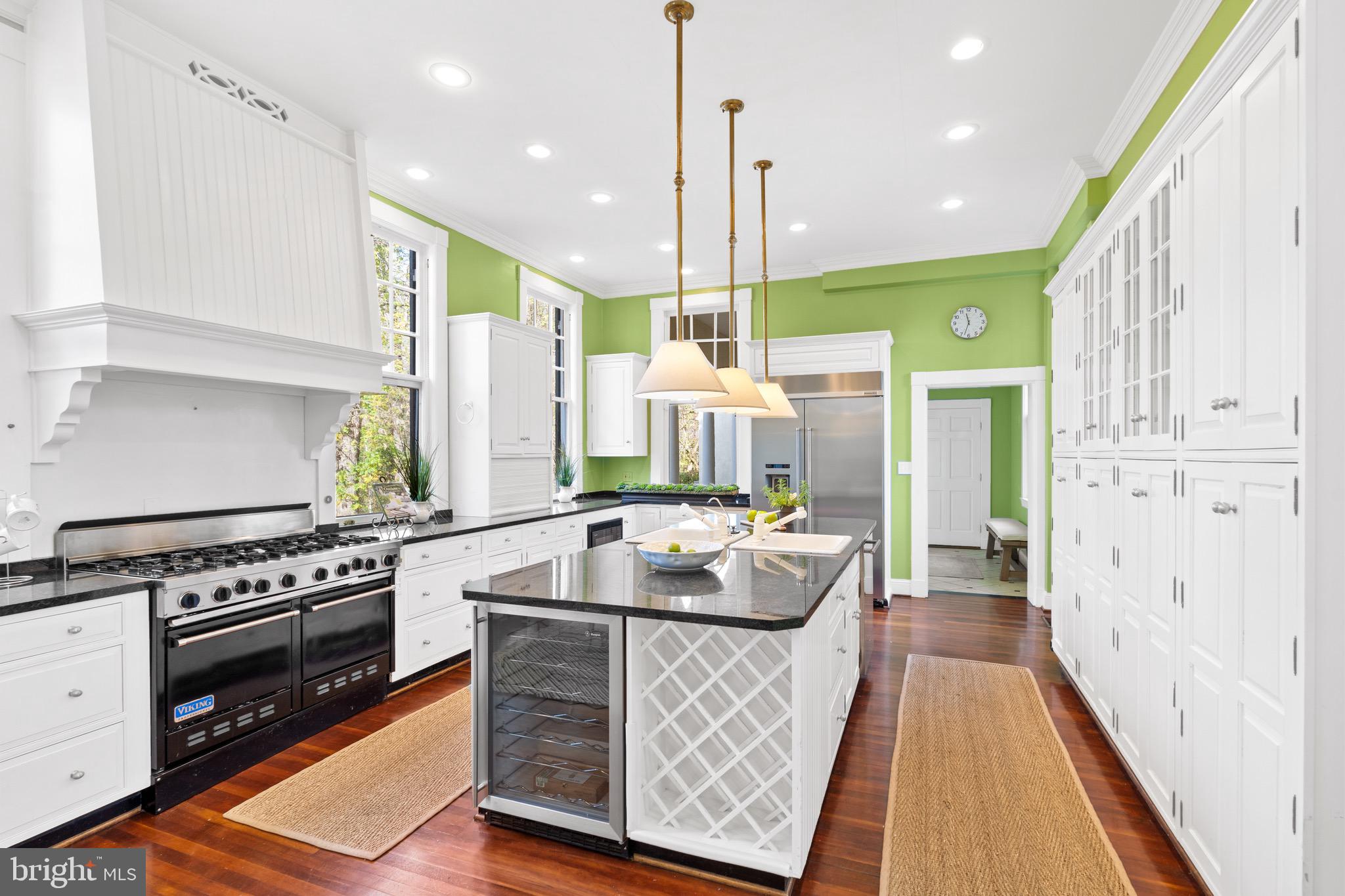 OWINGS MILLS - Residential