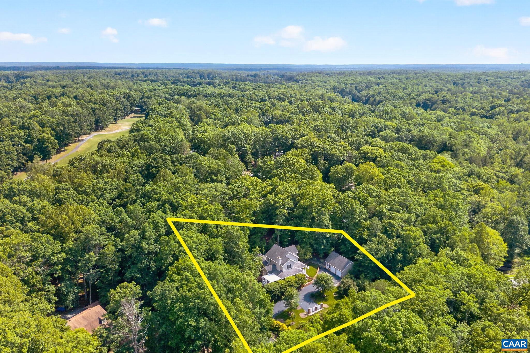 LAKE MONTICELLO - Residential