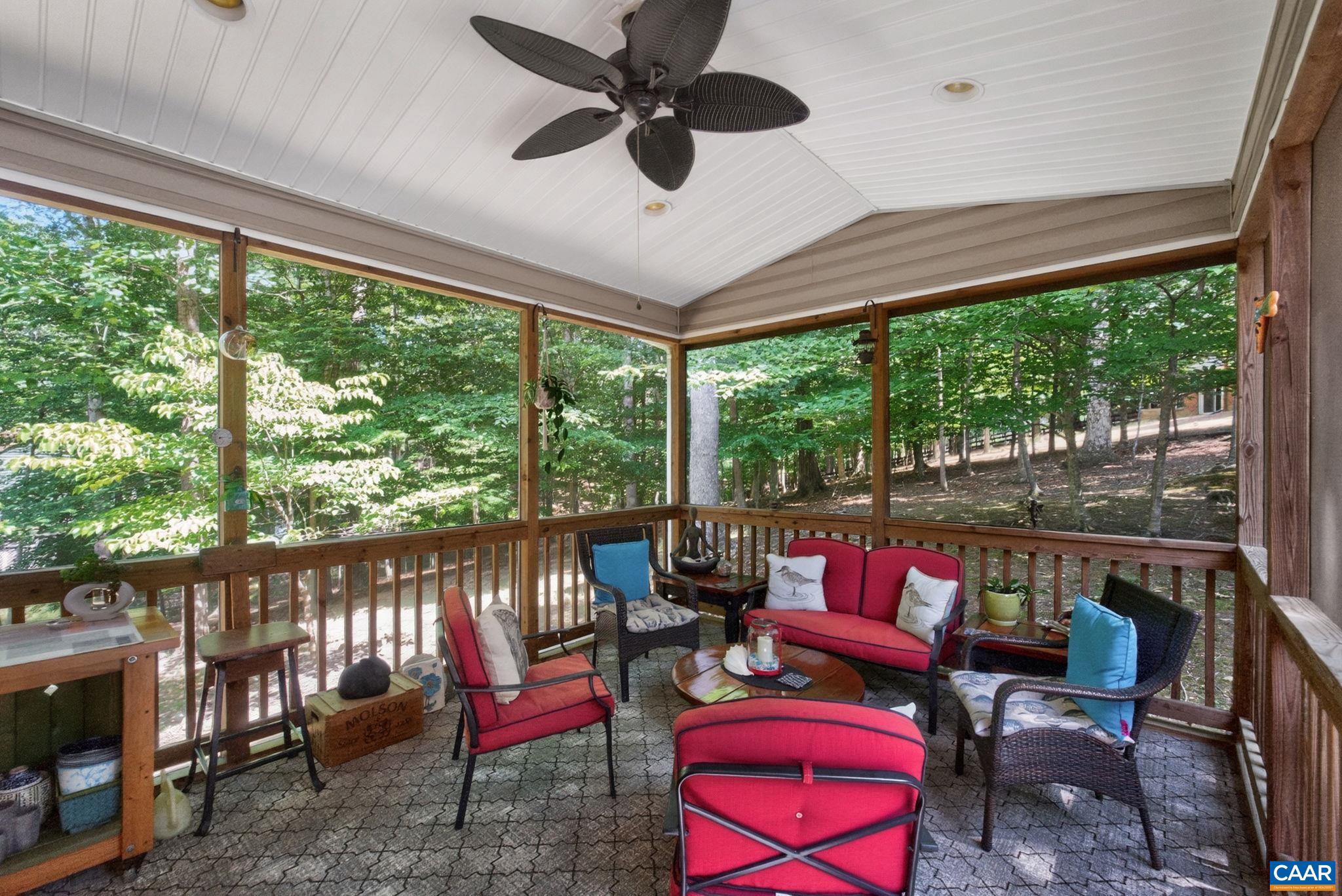 LAKE MONTICELLO - Residential