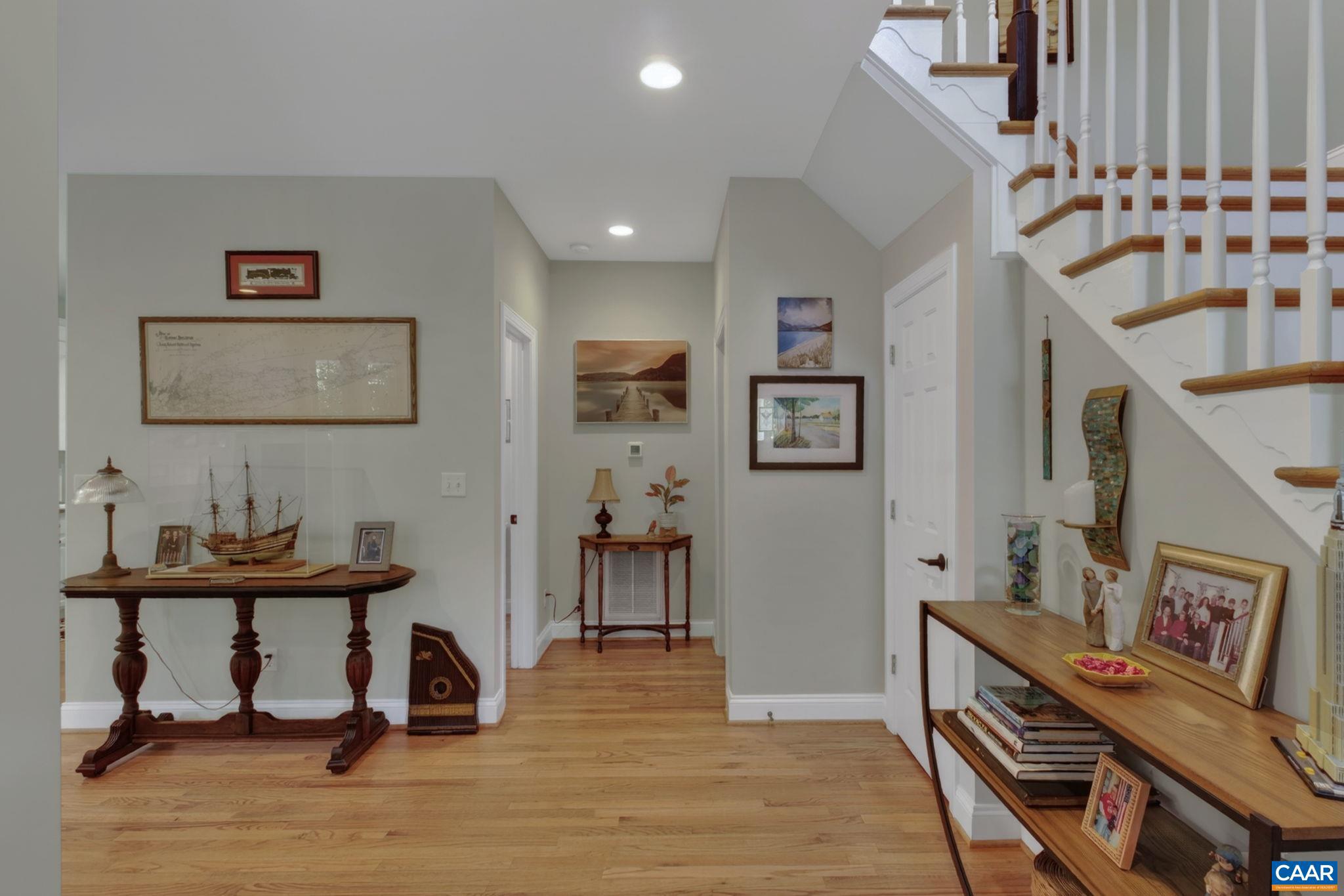 LAKE MONTICELLO - Residential