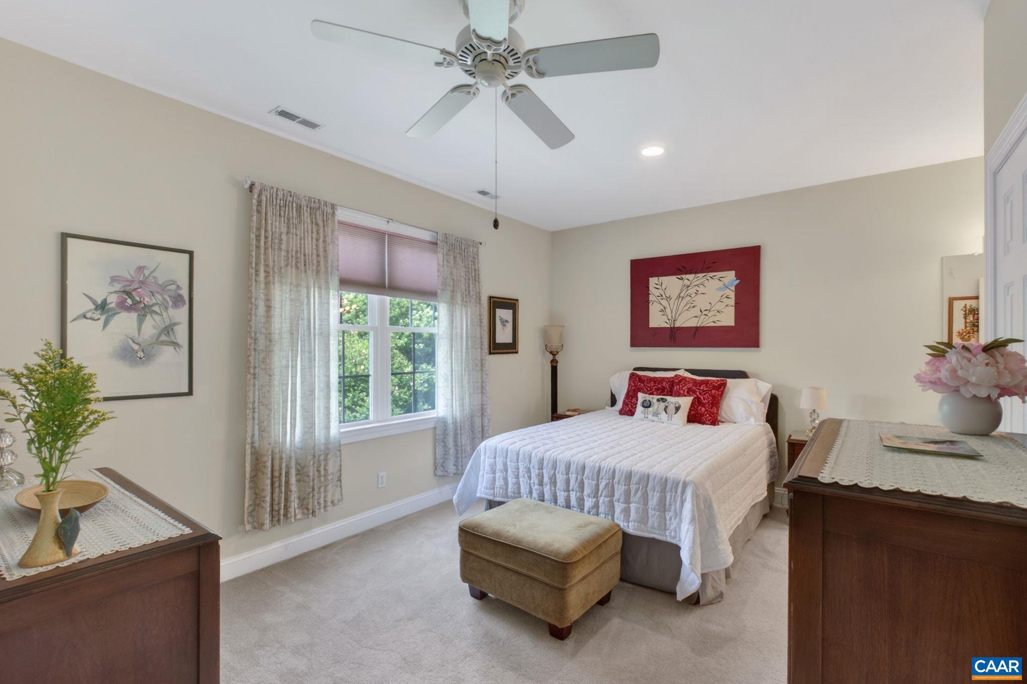 LAKE MONTICELLO - Residential