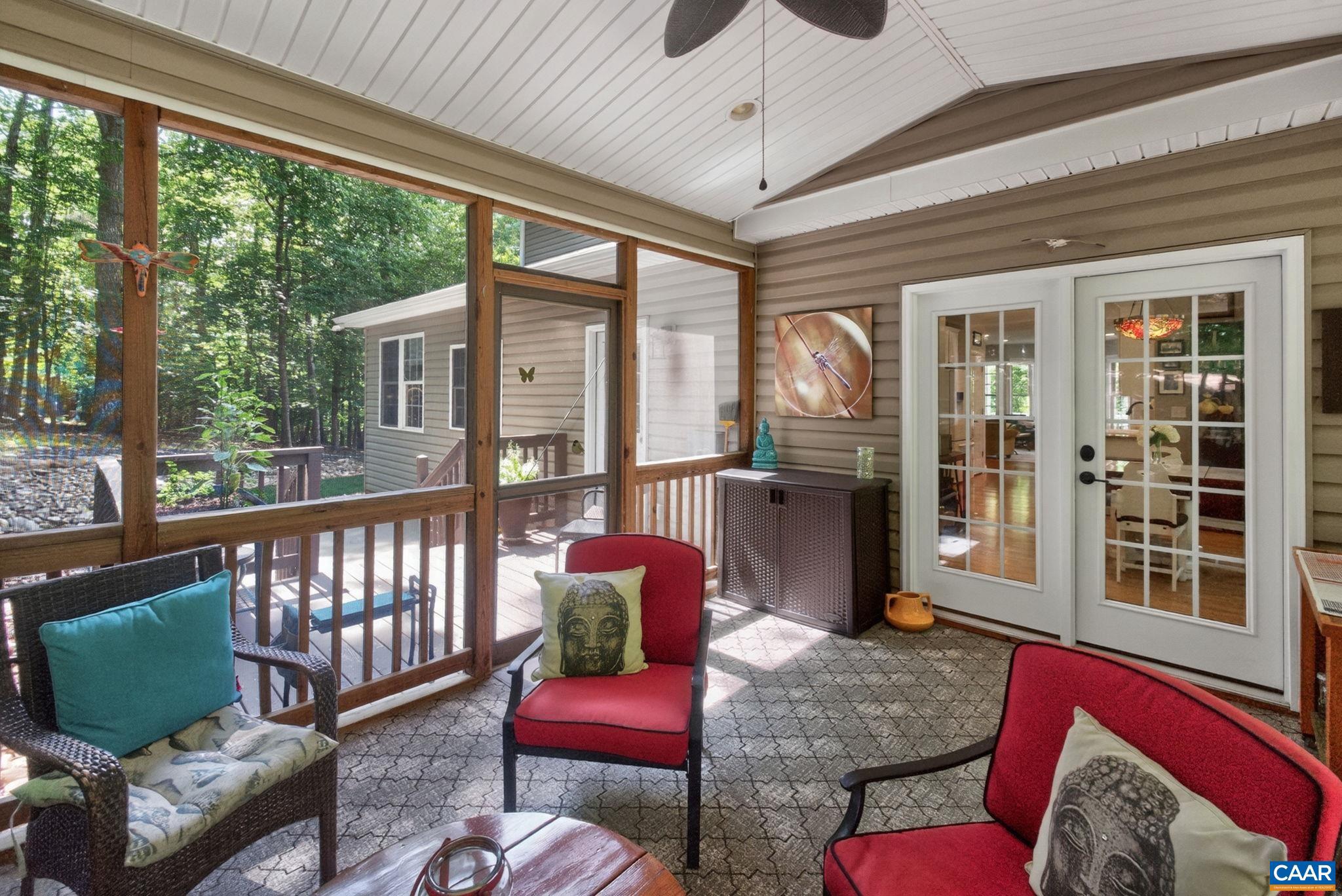 LAKE MONTICELLO - Residential