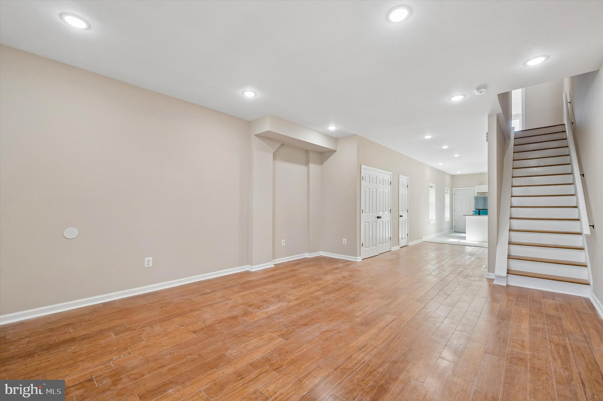 COBBS CREEK - Residential