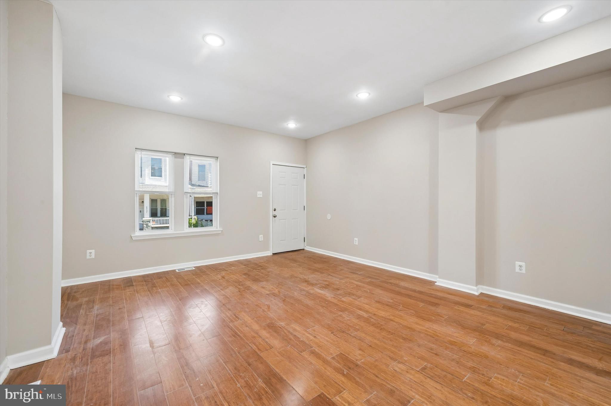 COBBS CREEK - Residential
