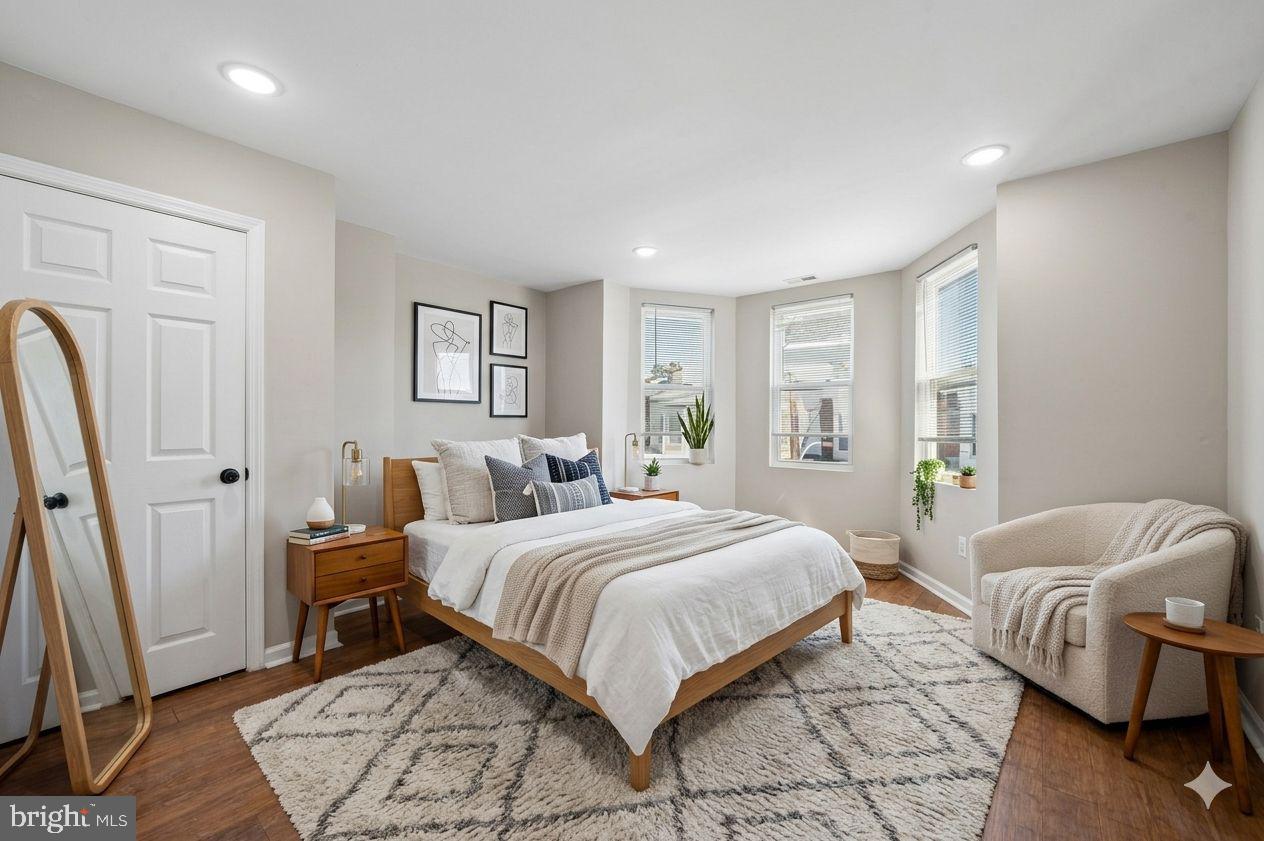 COBBS CREEK - Residential