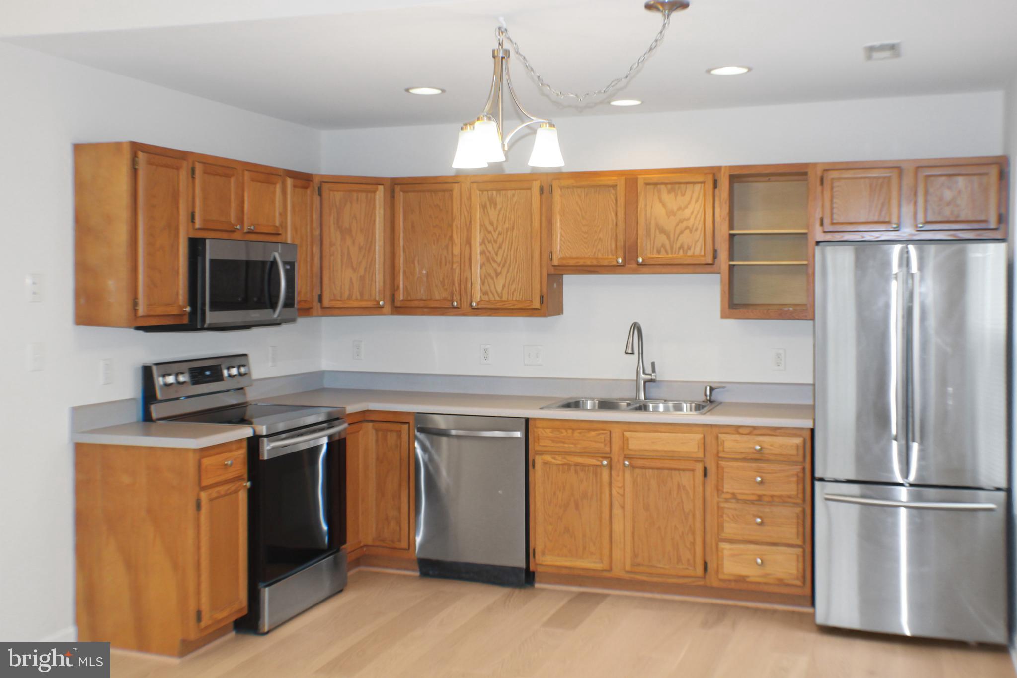 BELMONT - Residential Lease