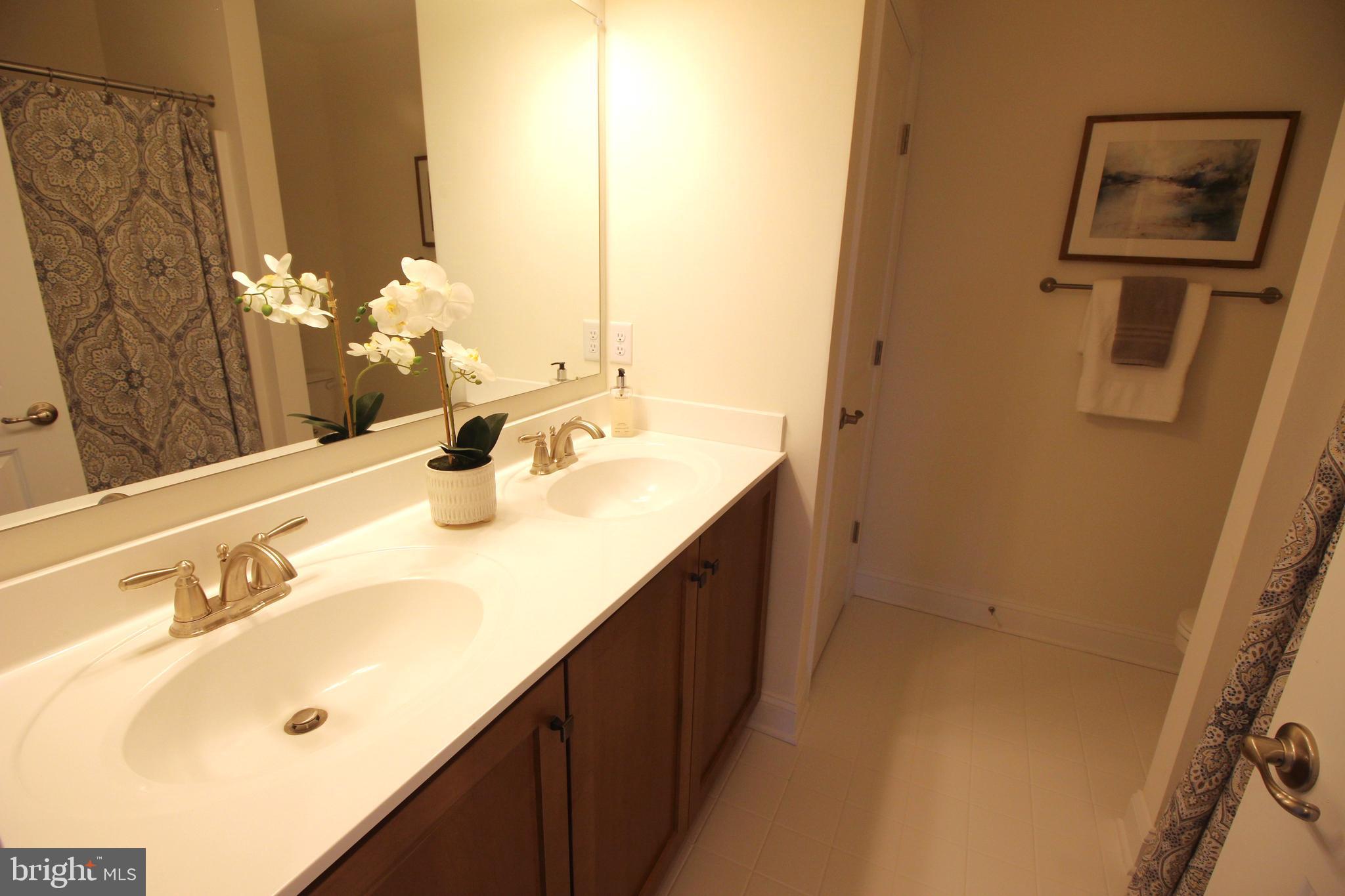 ROTHWELL ESTATES - Residential