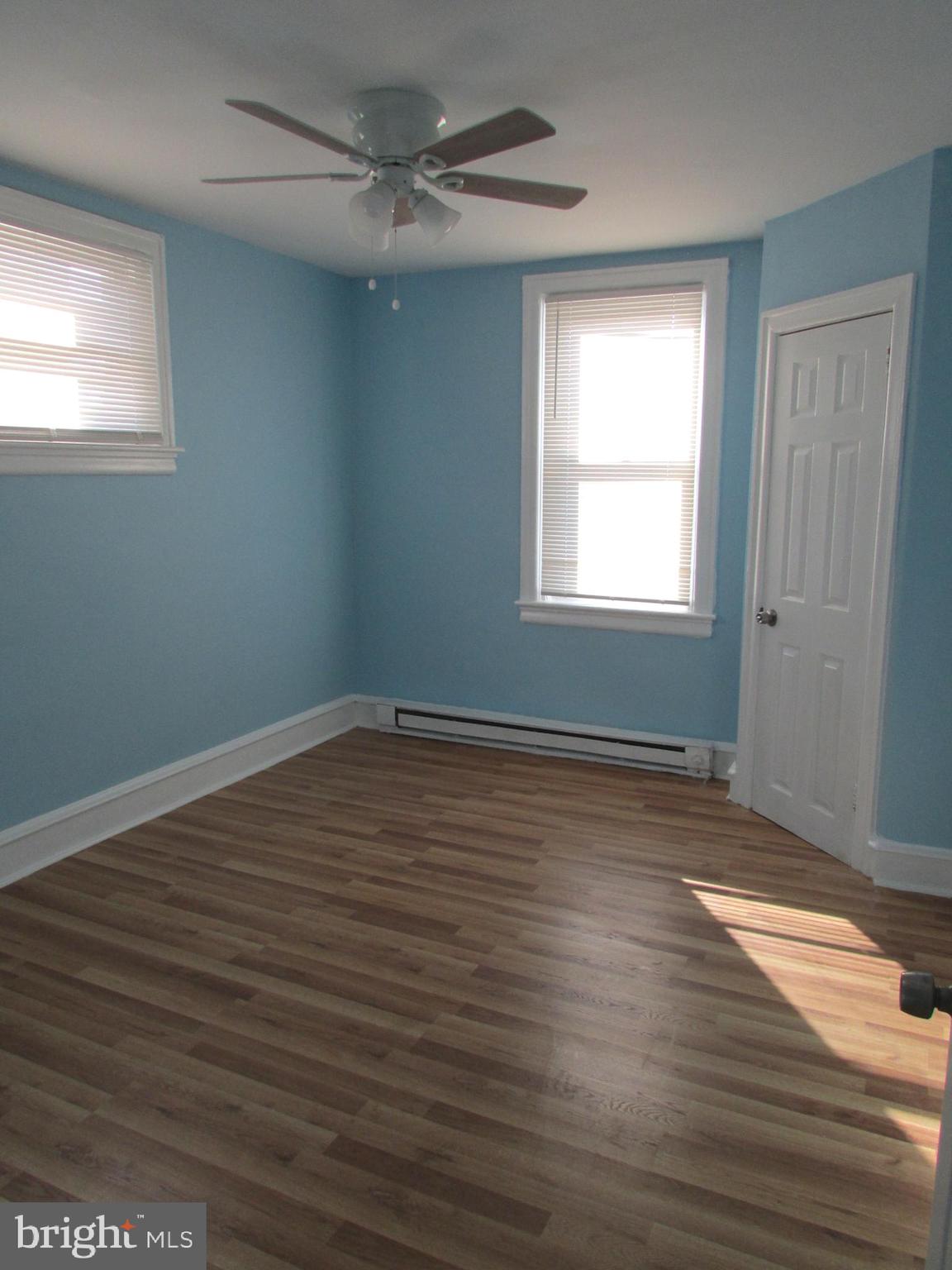 LAWNCREST - Residential