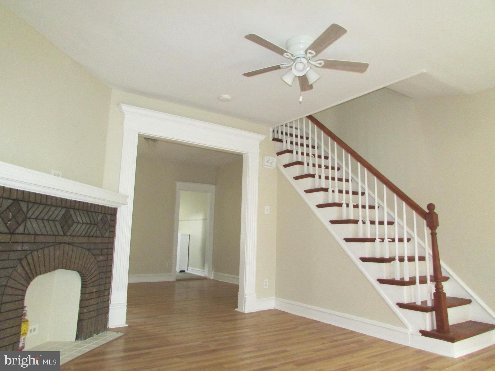 LAWNCREST - Residential