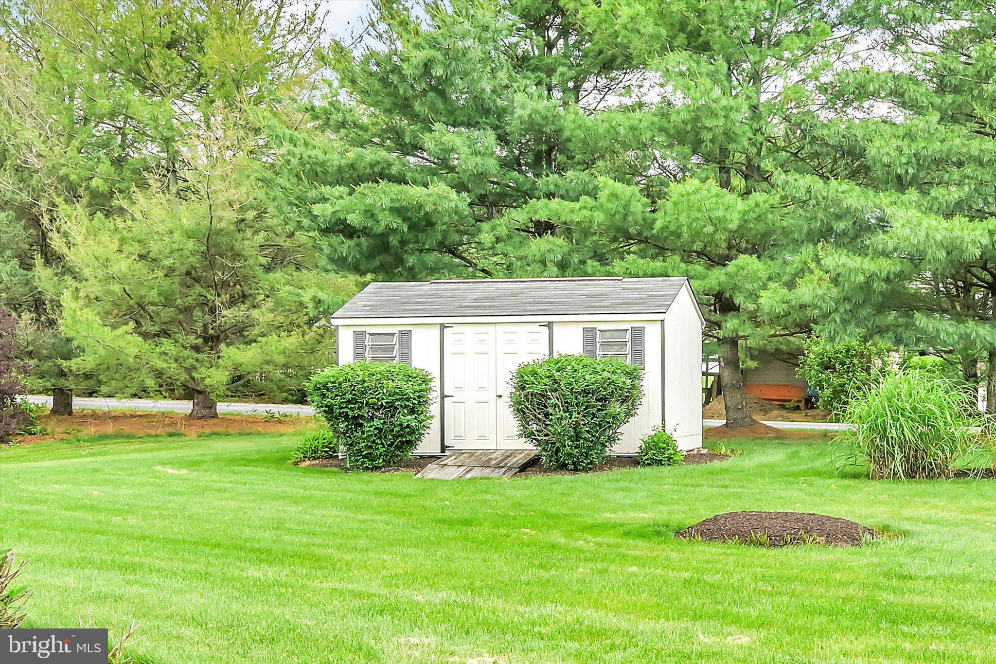 THE MEADOWS AT HEI - Residential