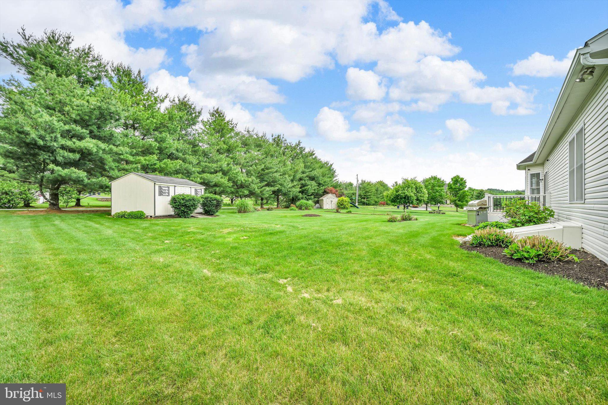 THE MEADOWS AT HEI - Residential