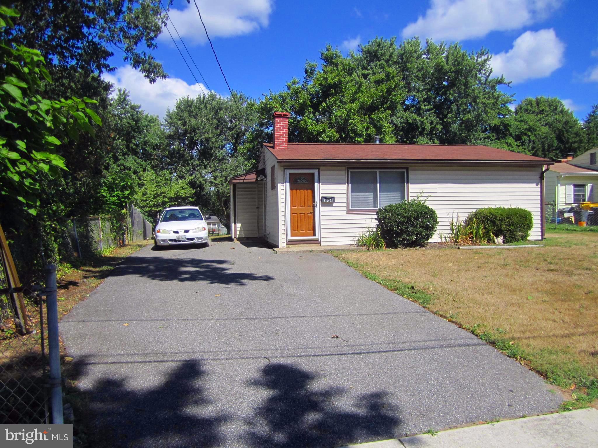 2 FULL BATHS!!!! HOME IS IN REALLY NICE, MOVE-IN CONDITION. REAR ADDITION INCLUDES THE 2ND FULL BATH, MUDROOM/STORAGE ROOM/POSSIBLE SEPARATE LAUNDRY AREA AND A RELAXING SCREENED PORCH OVERLOOKING HUGE, FENCED BACKYARD!! DOUBLE WIDE ASPHALT DRIVEWAY FOR MANY CARS! BEN FRANKLIN WOOD STOVE IN LIVING ROOM! VACANT AND READY TO SETTLE. BE FIRST!