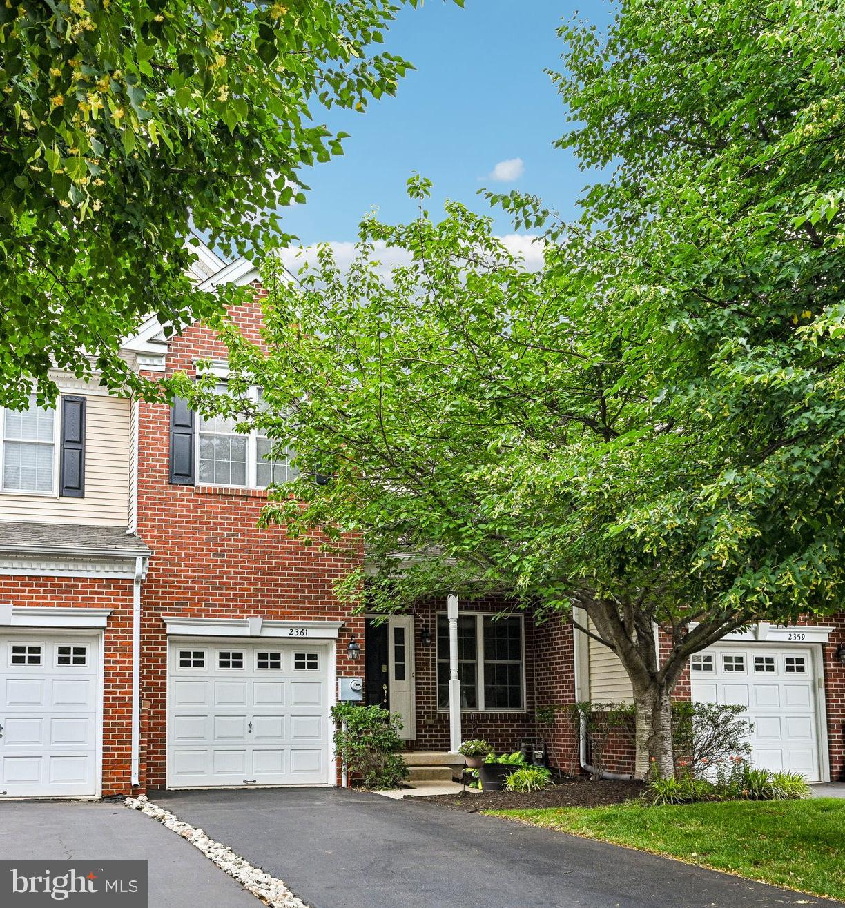 ARBOR POINT - Residential