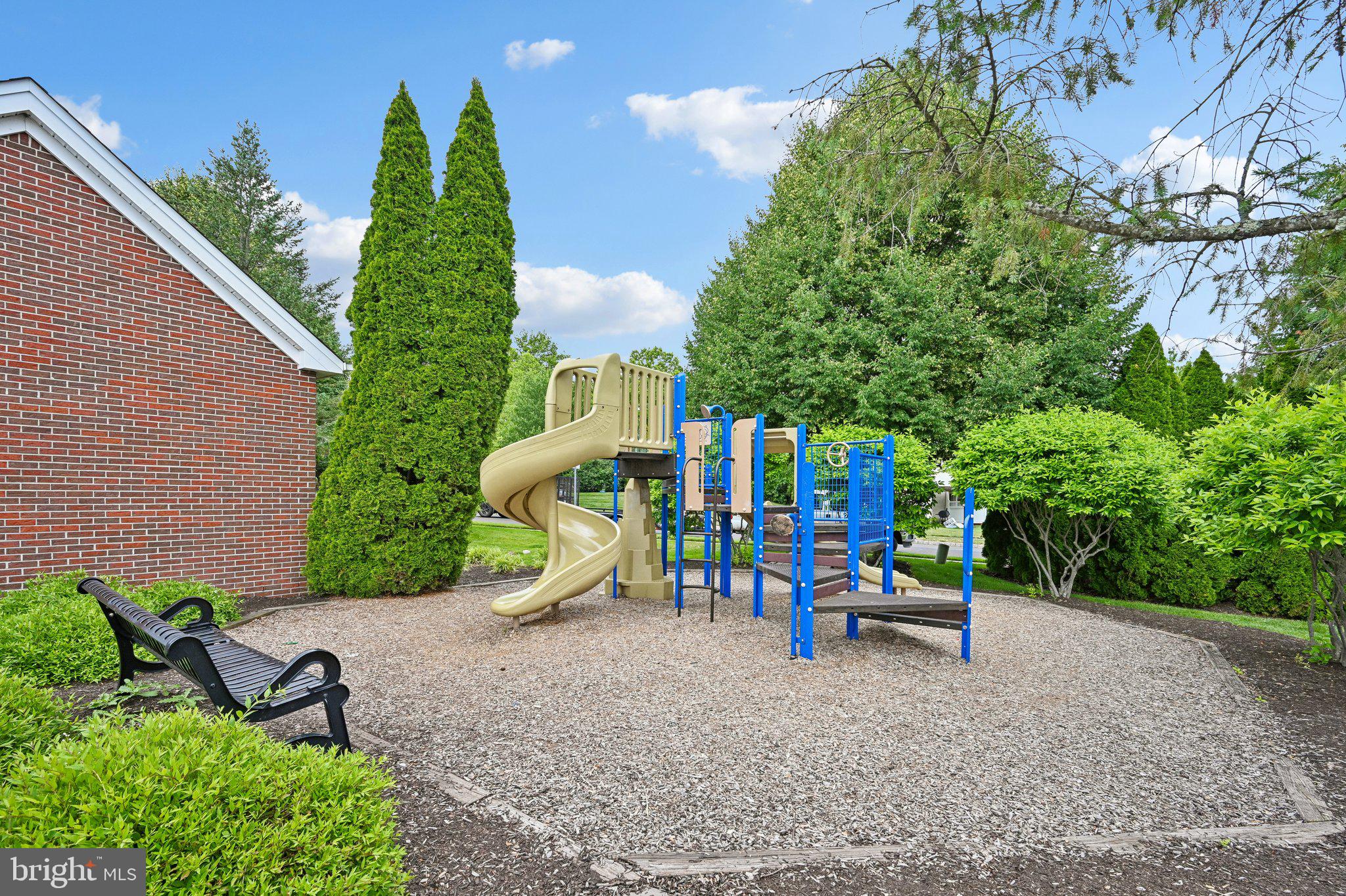 ARBOR POINT - Residential
