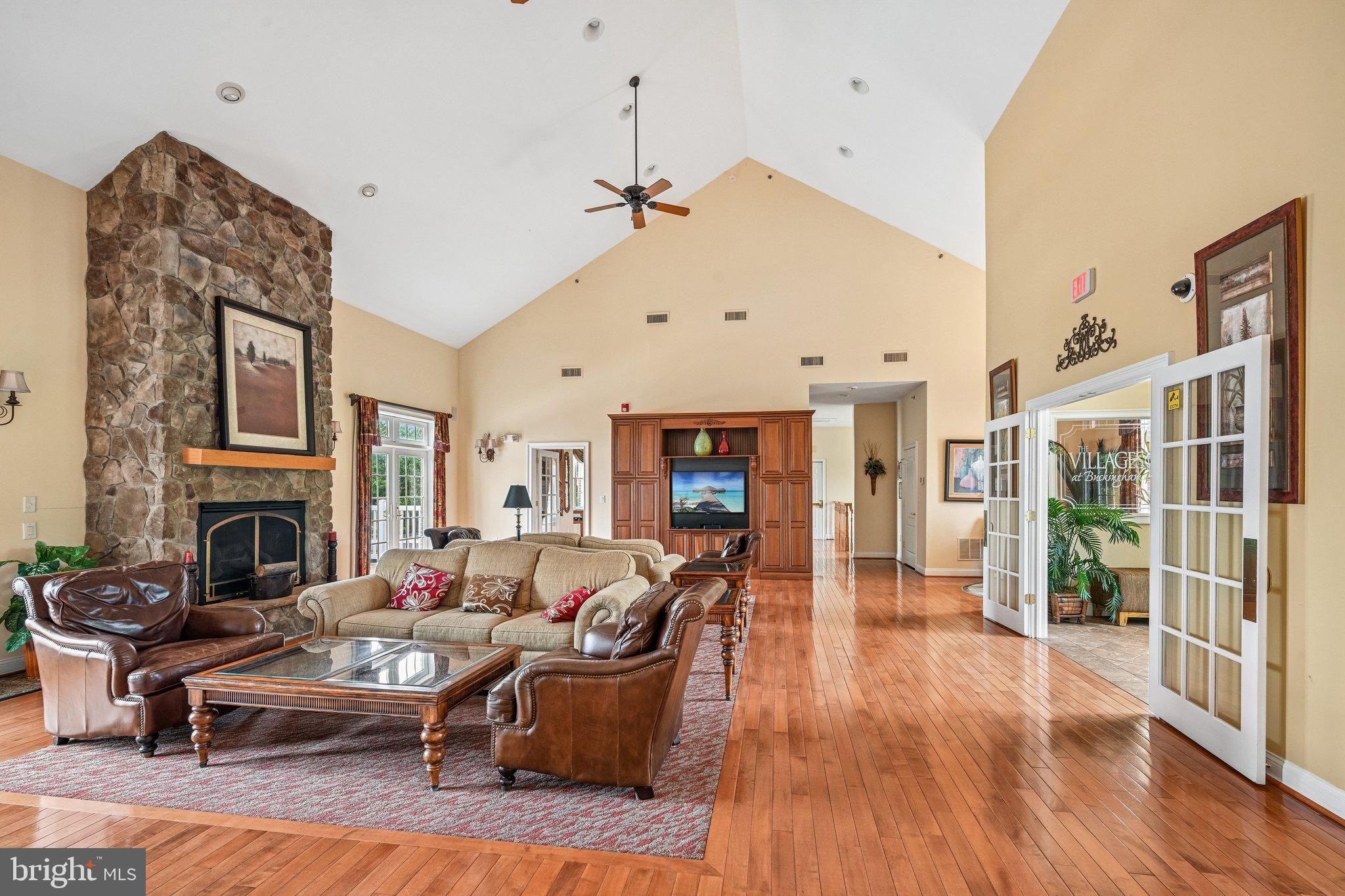 ARBOR POINT - Residential