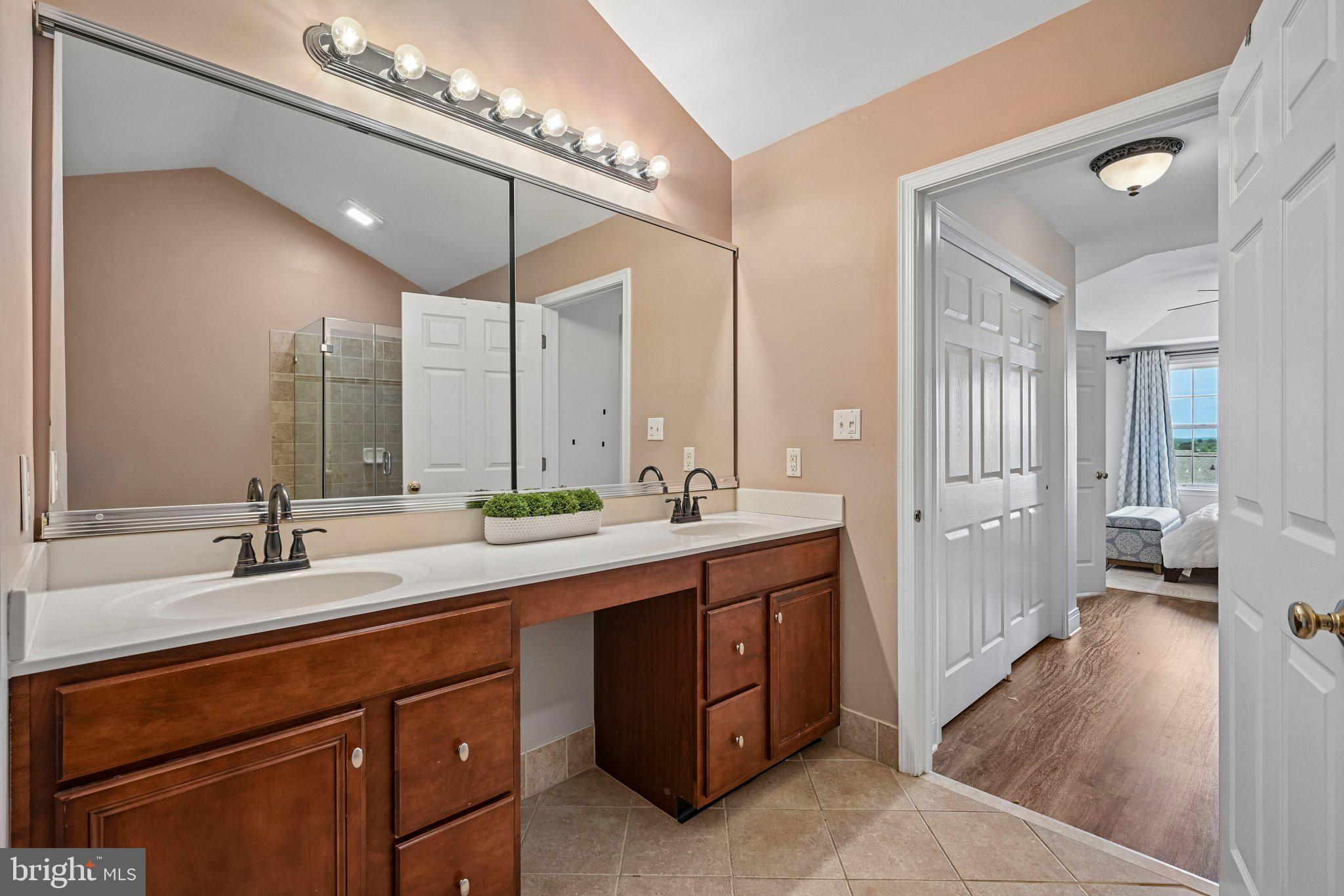 ARBOR POINT - Residential