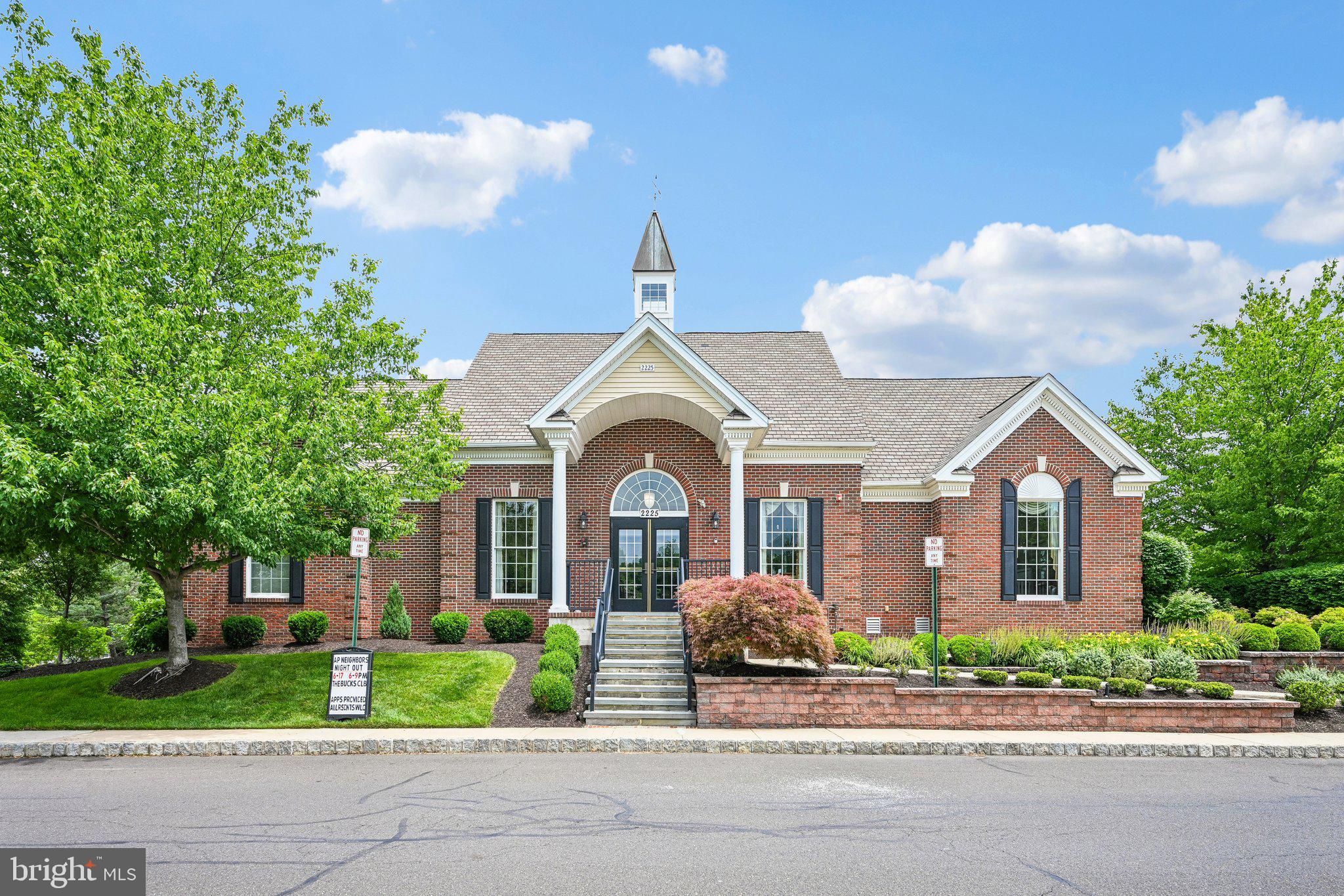 ARBOR POINT - Residential