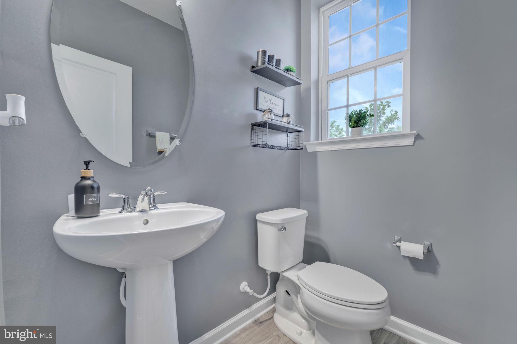 METRO POINTE - Residential Lease