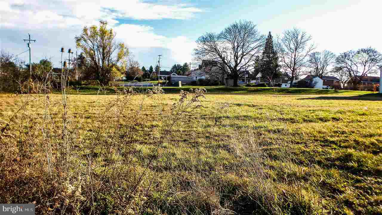 NONE AVAILABLE - Land