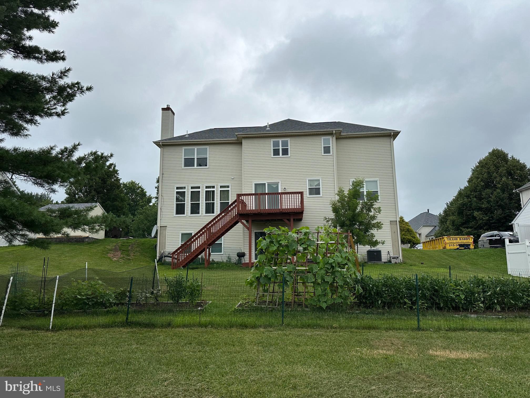 HICKORY RIDGE - Residential