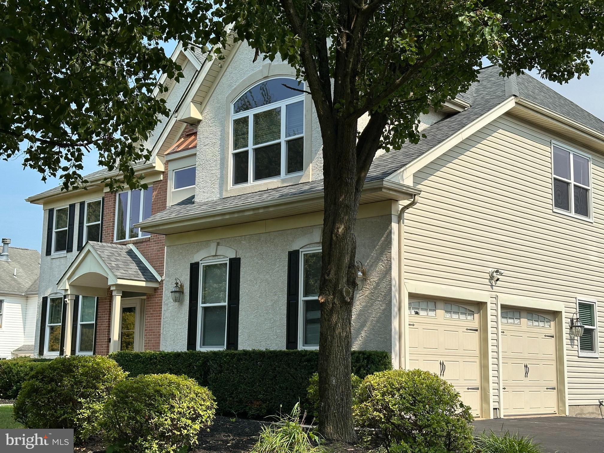 HICKORY RIDGE - Residential