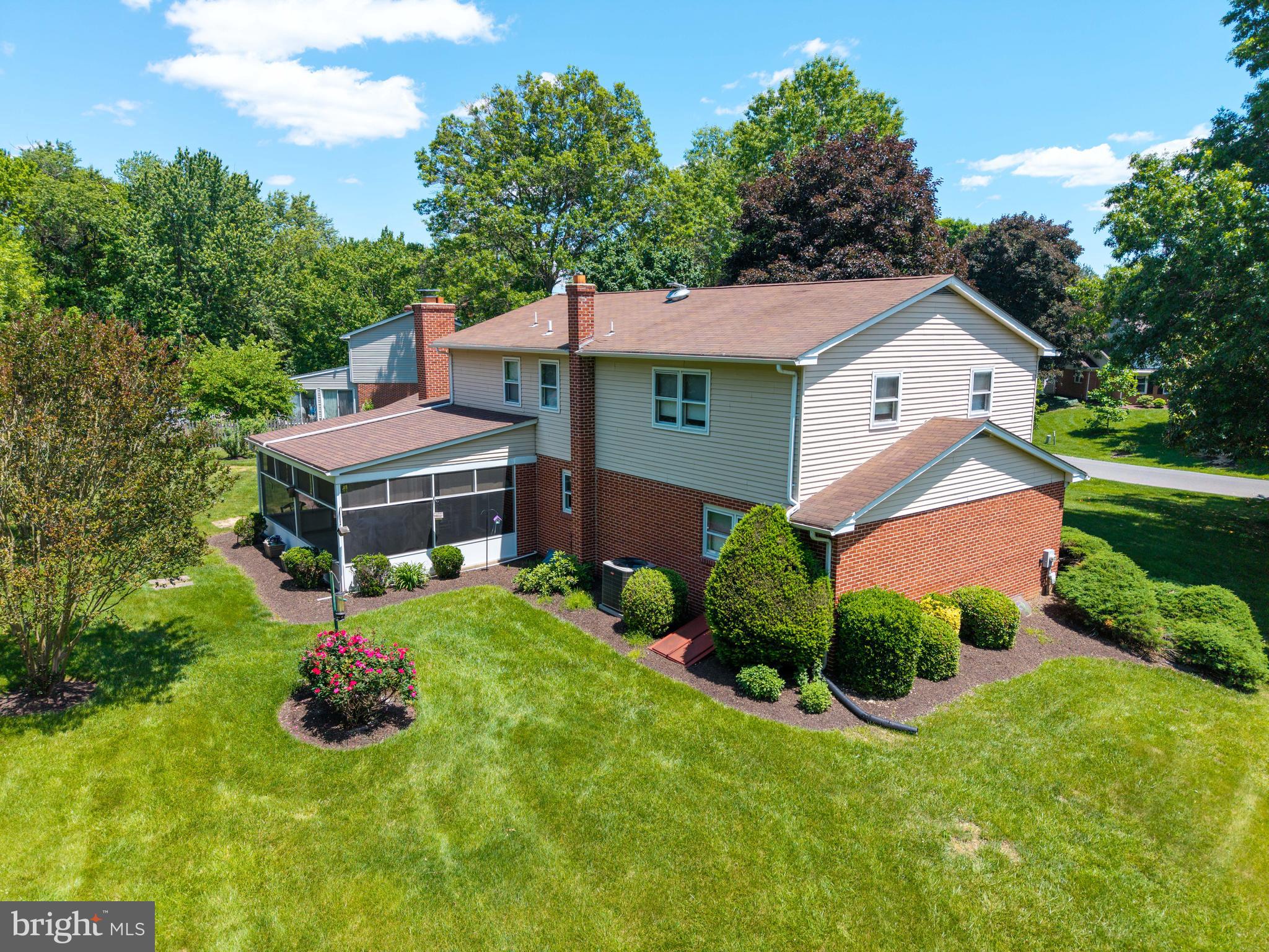 CARAVEL FARMS - Residential