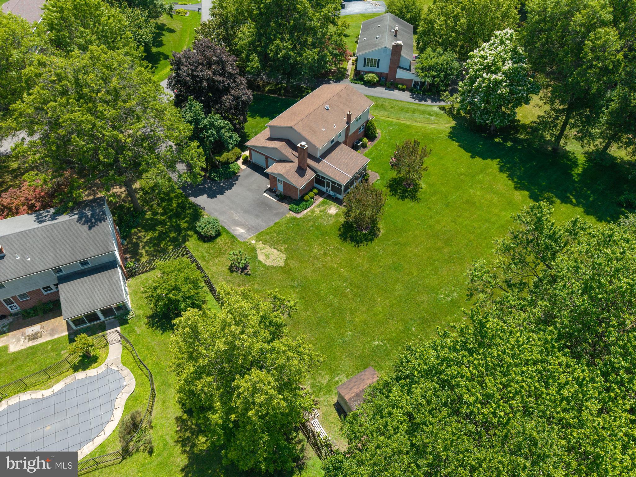 CARAVEL FARMS - Residential