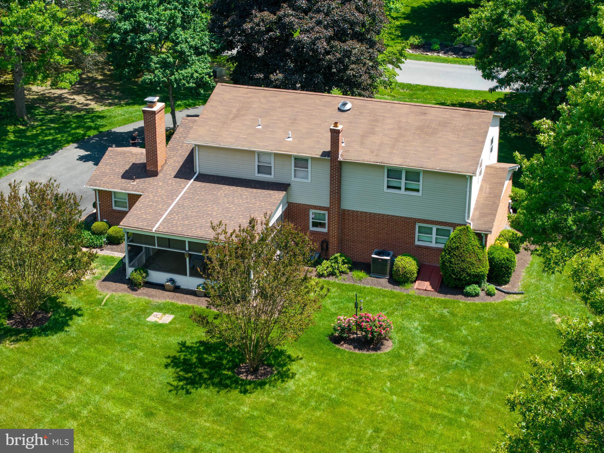 CARAVEL FARMS - Residential