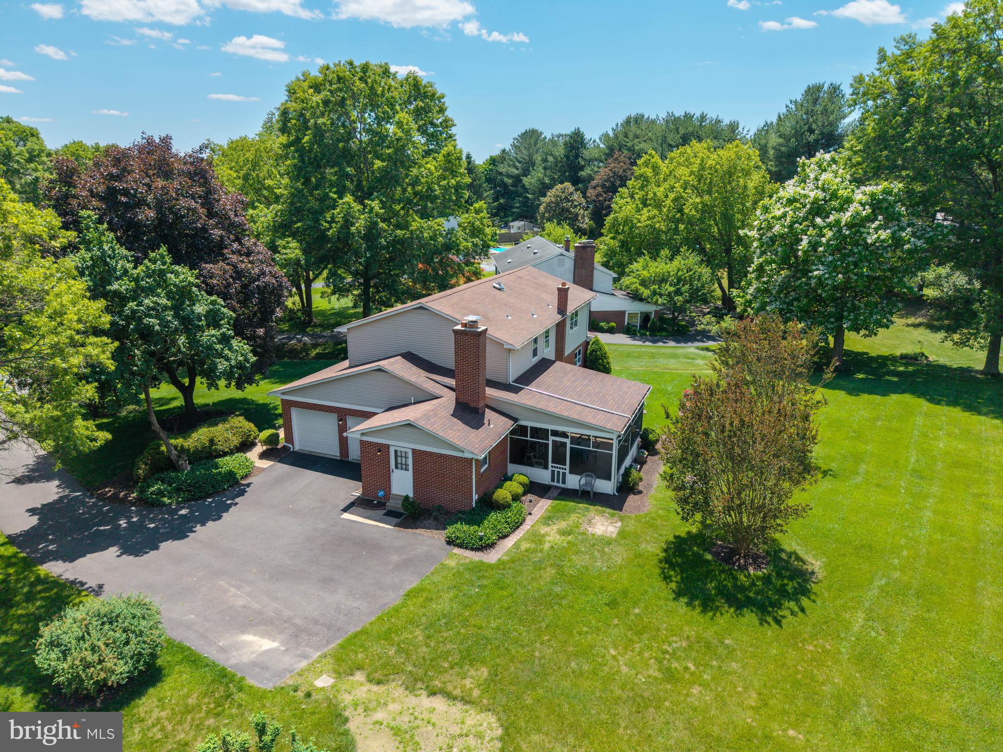 CARAVEL FARMS - Residential