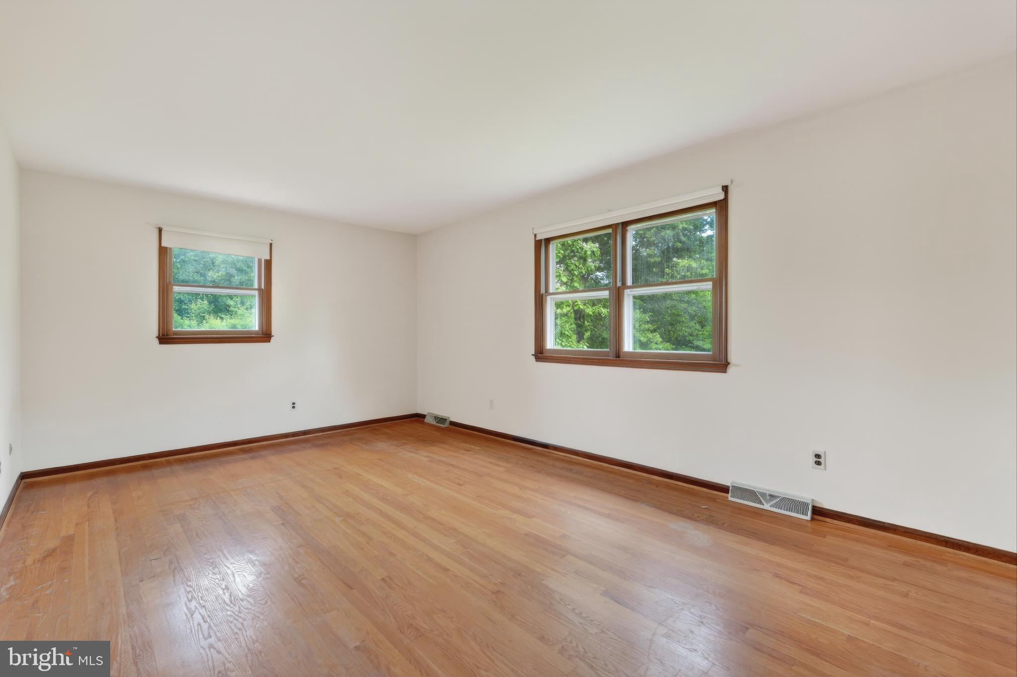 CARAVEL FARMS - Residential