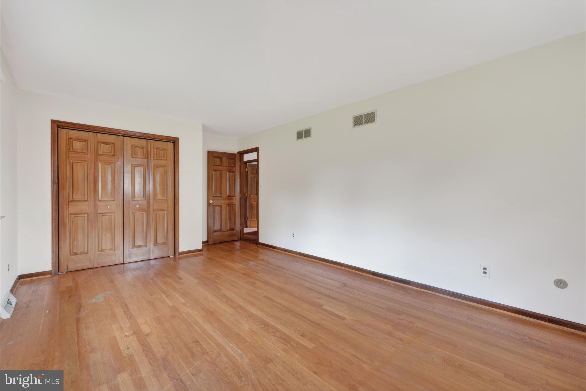 CARAVEL FARMS - Residential