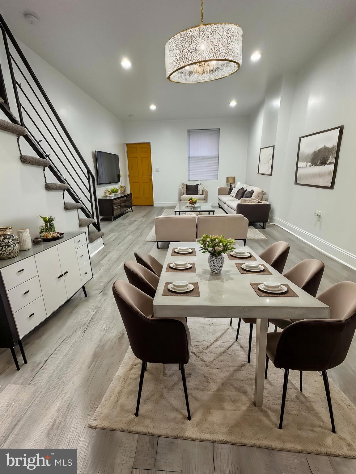 KENSINGTON - Residential