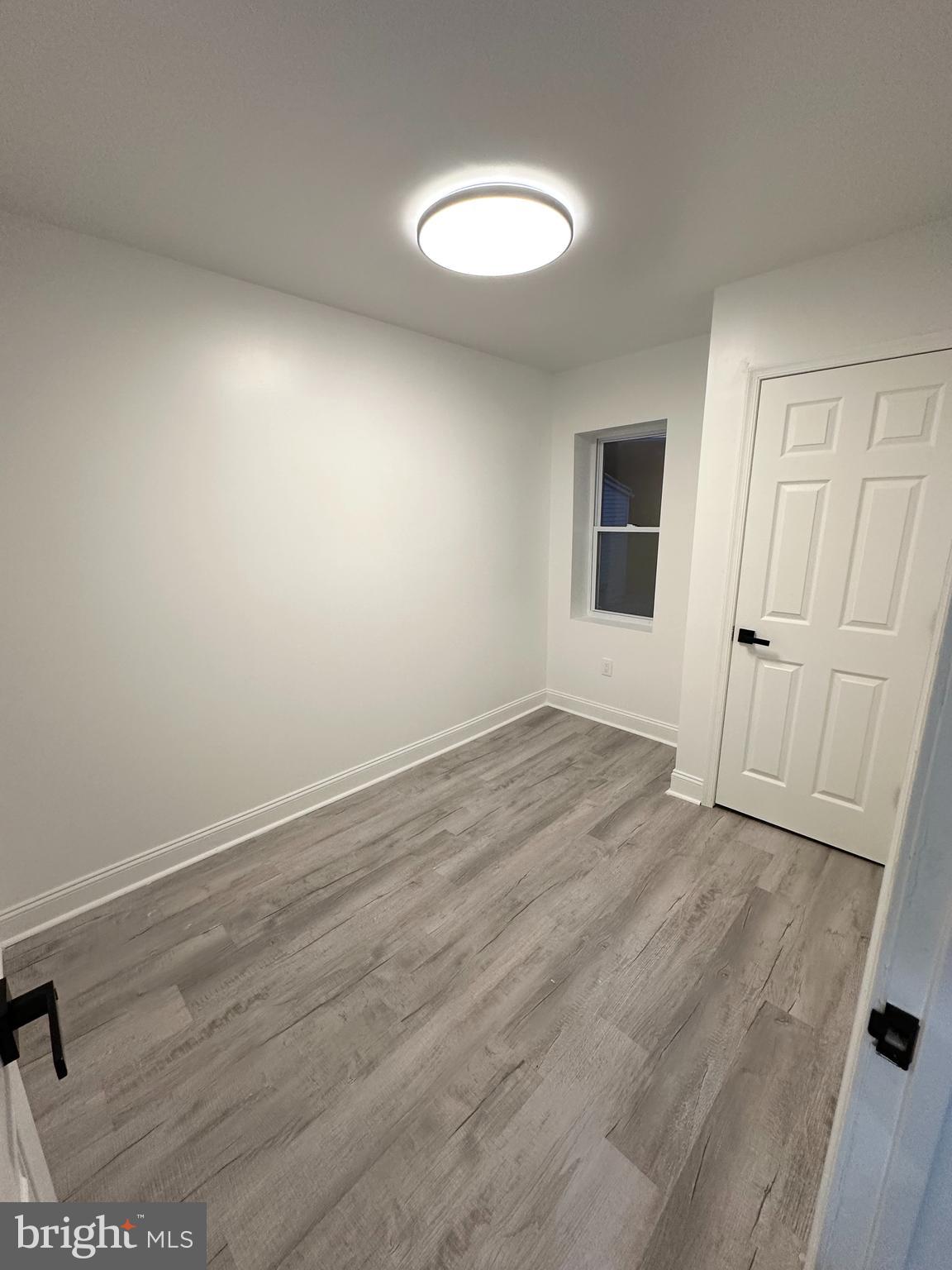 KENSINGTON - Residential