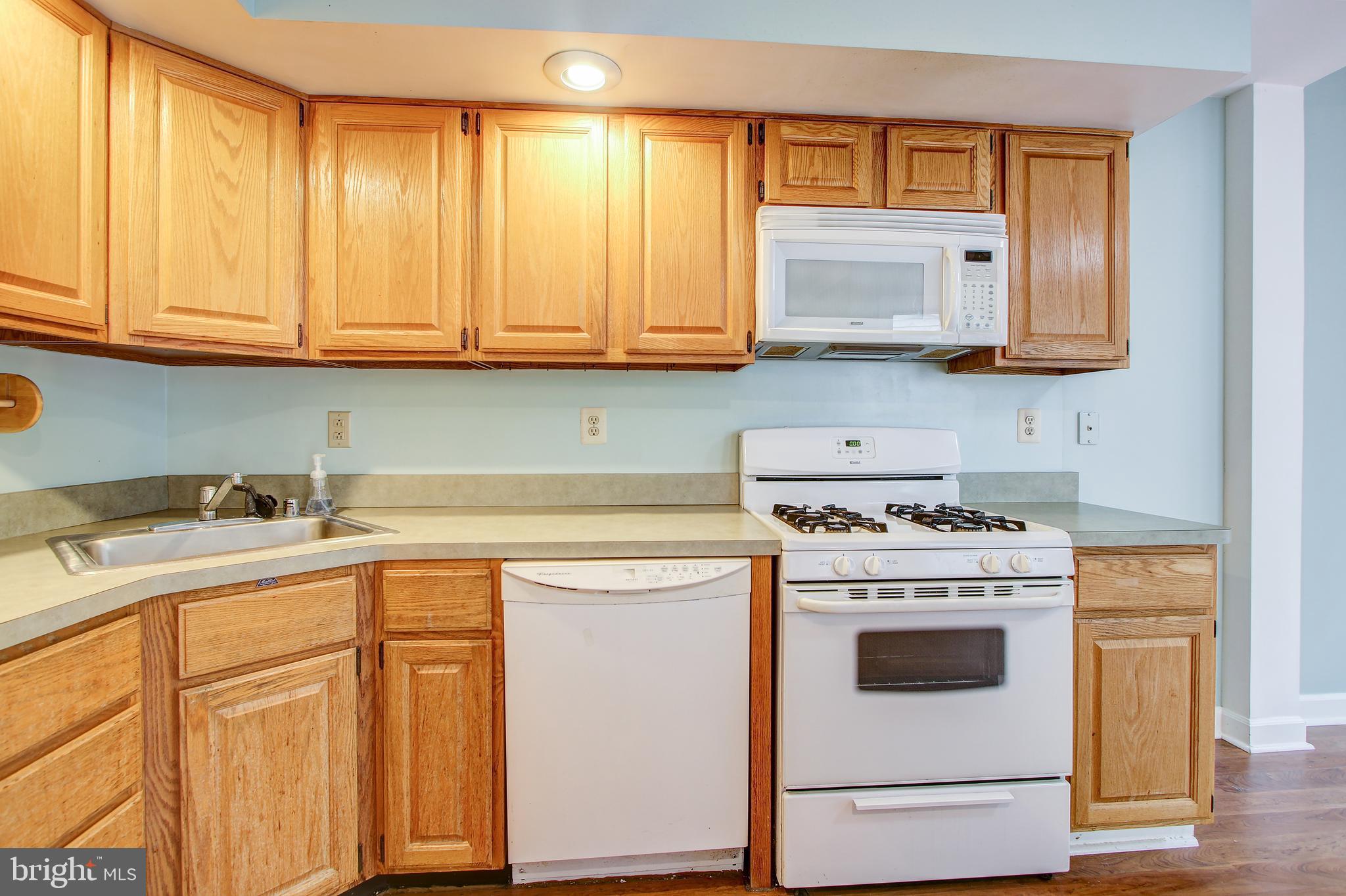 HADLEY FARMS - Residential