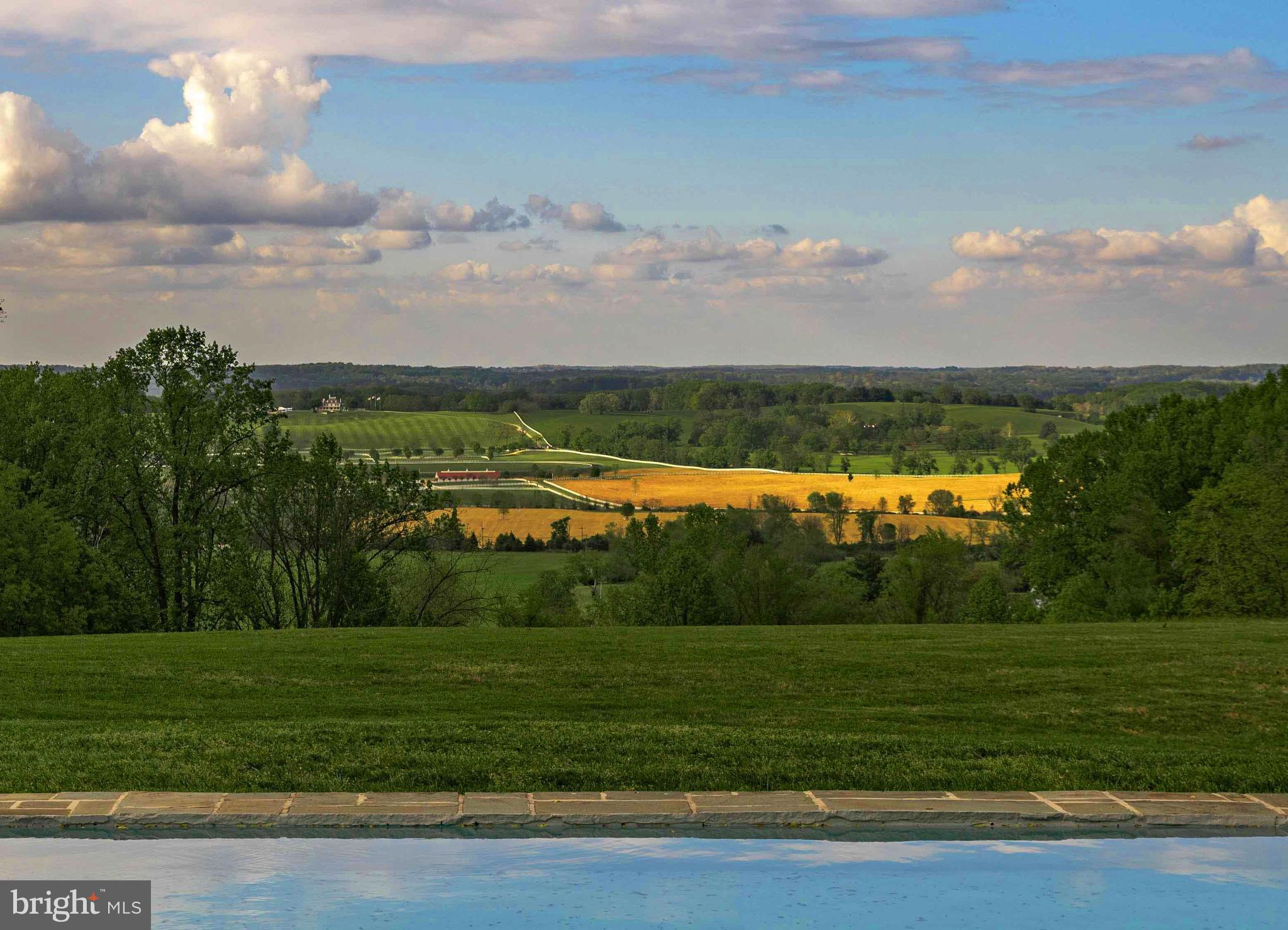 WORTHINGTON VALLEY - Residential