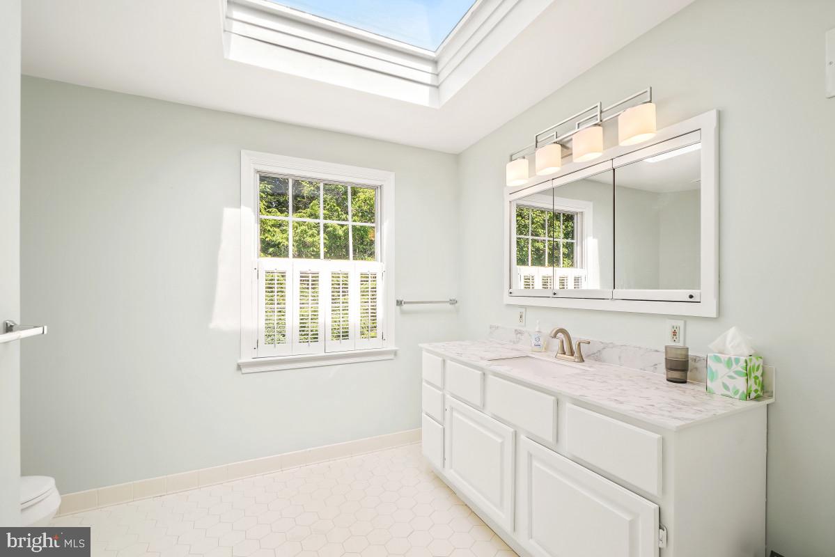 ROLLINGWOOD - Residential