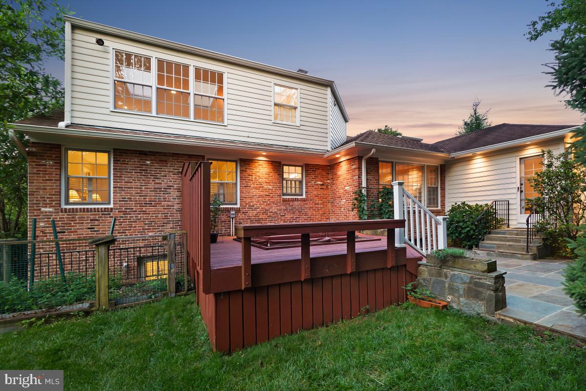 ROLLINGWOOD - Residential