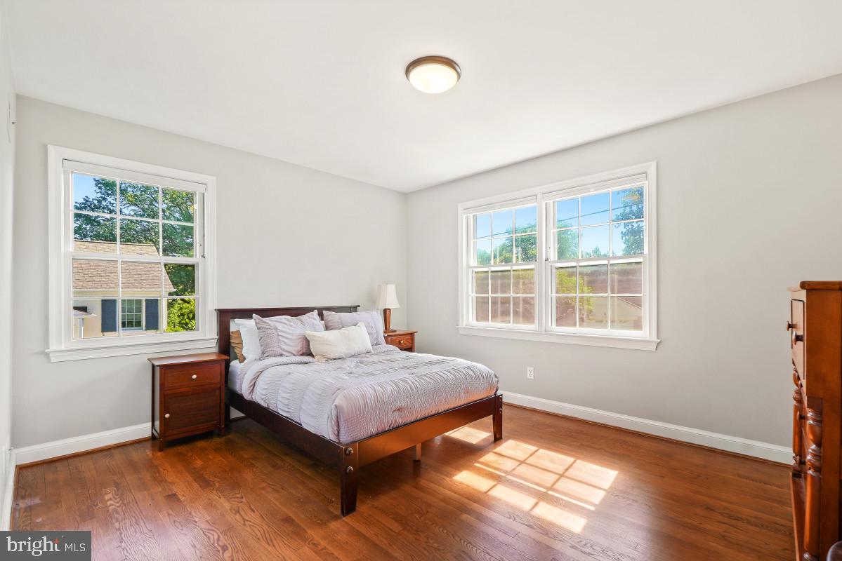 ROLLINGWOOD - Residential