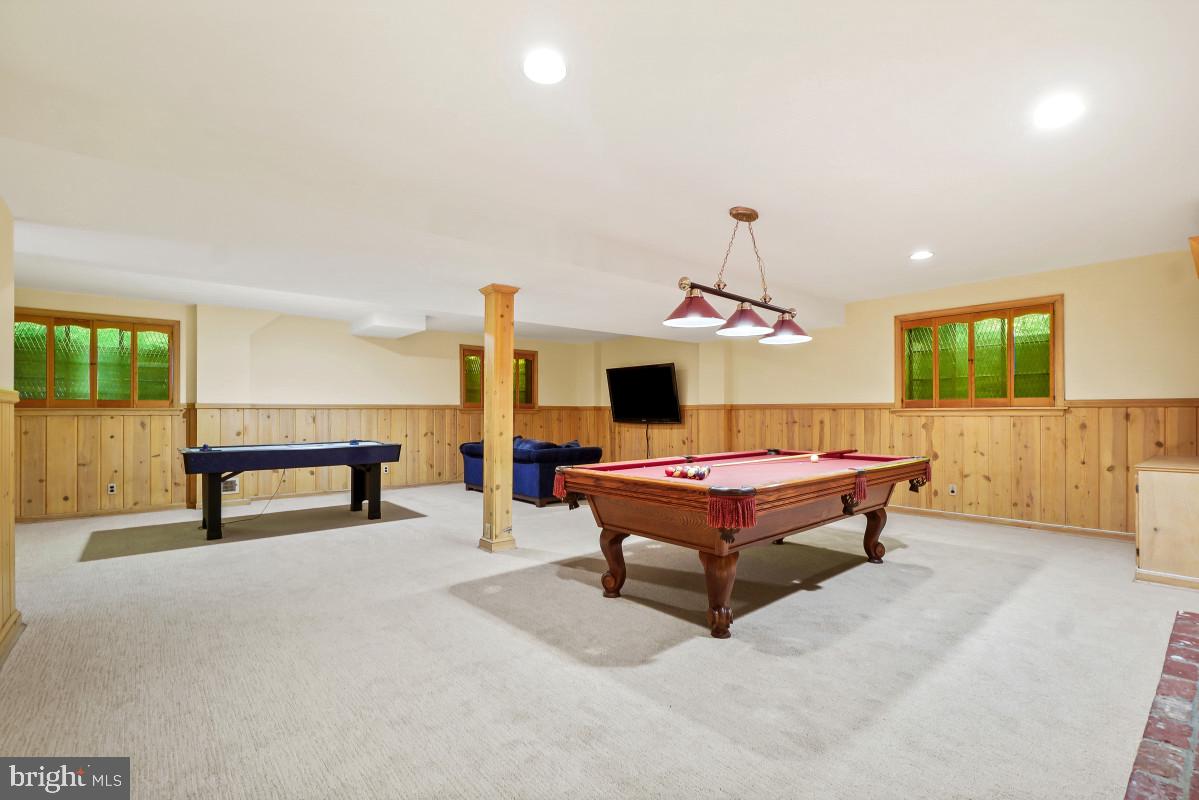 ROLLINGWOOD - Residential