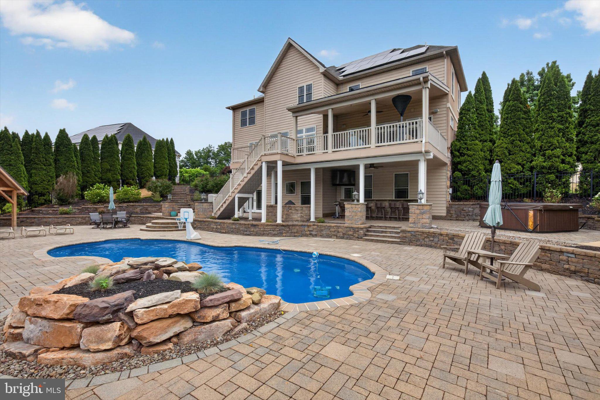 DEAVEN WOODS - Residential