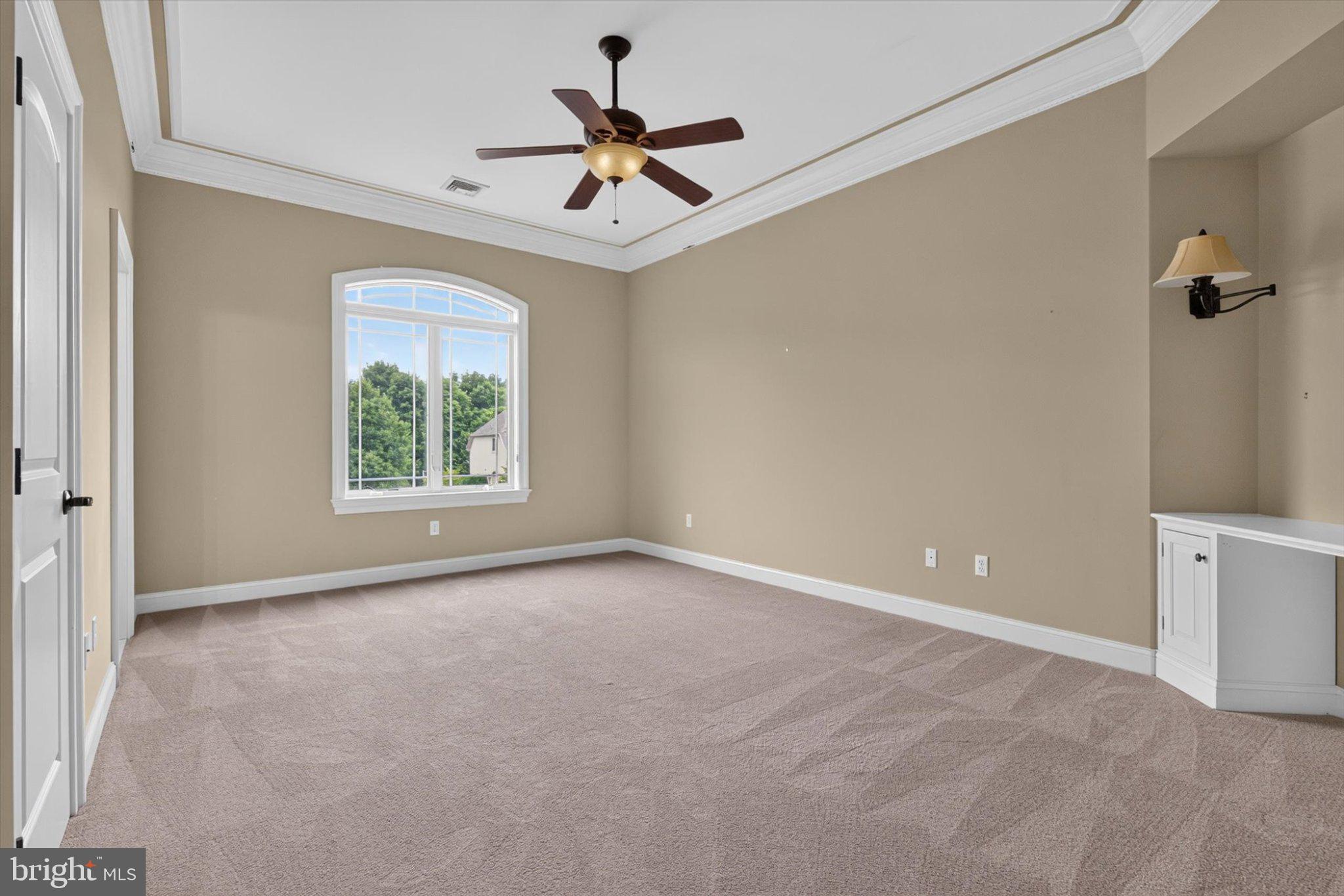 DEAVEN WOODS - Residential
