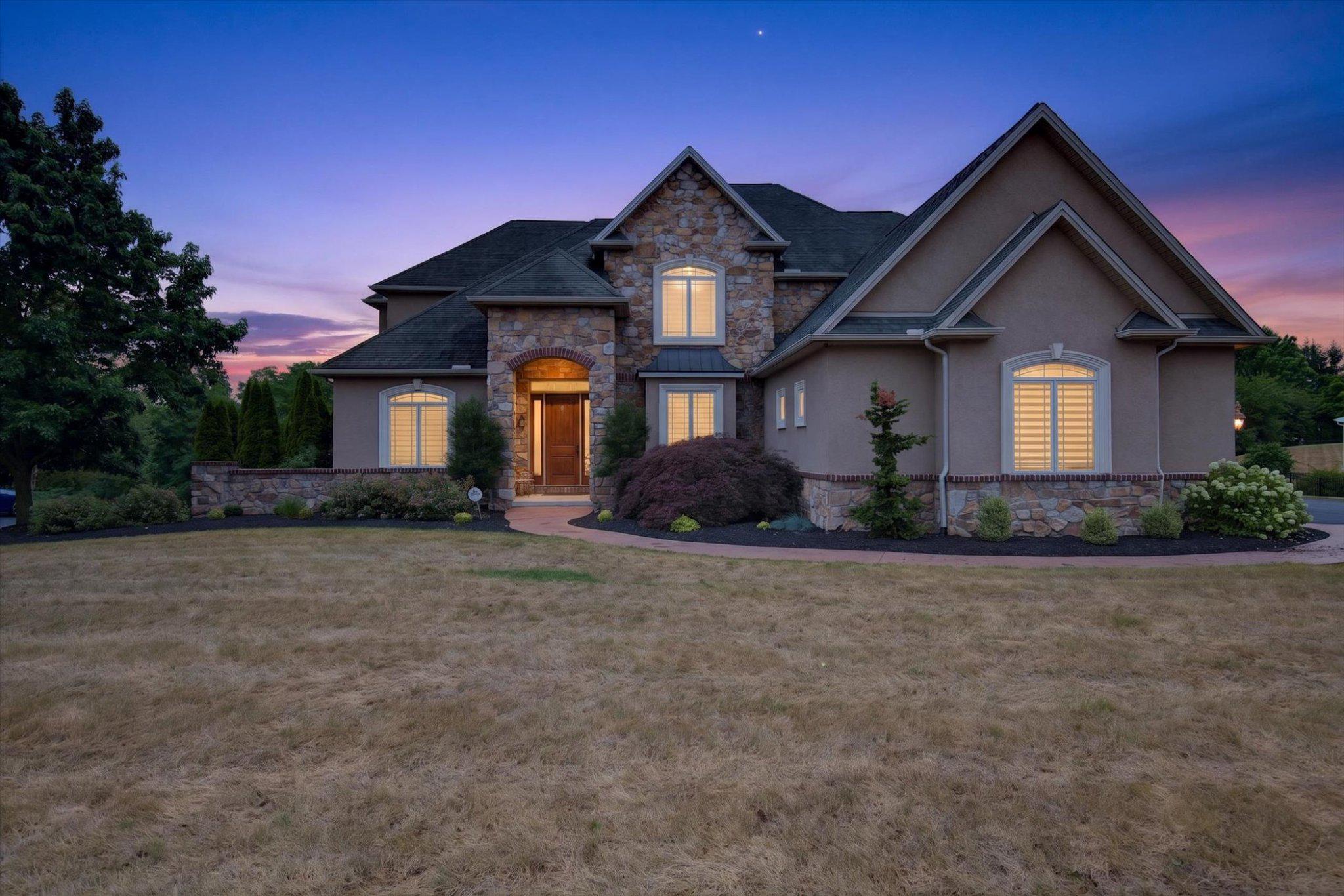 DEAVEN WOODS - Residential