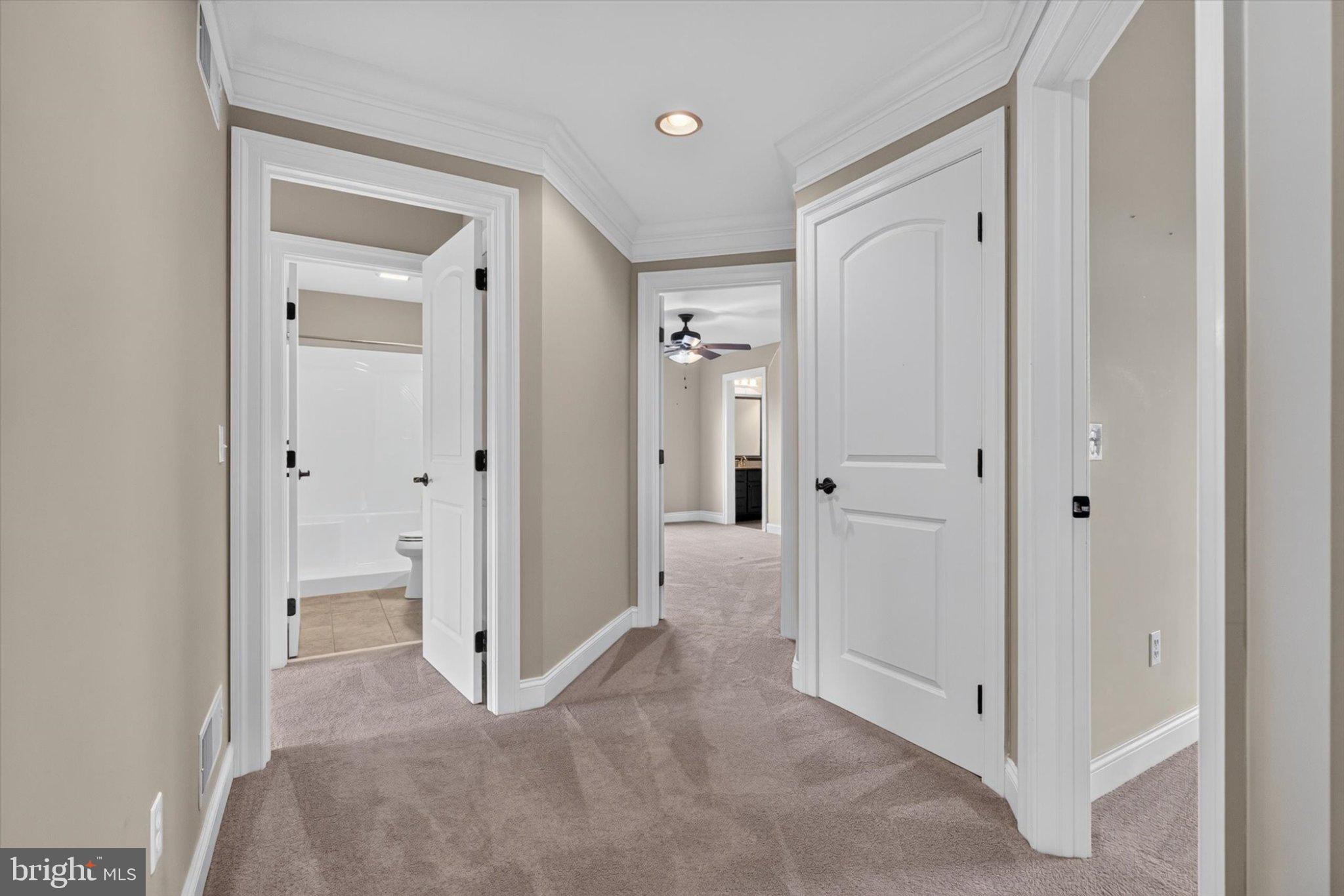 DEAVEN WOODS - Residential