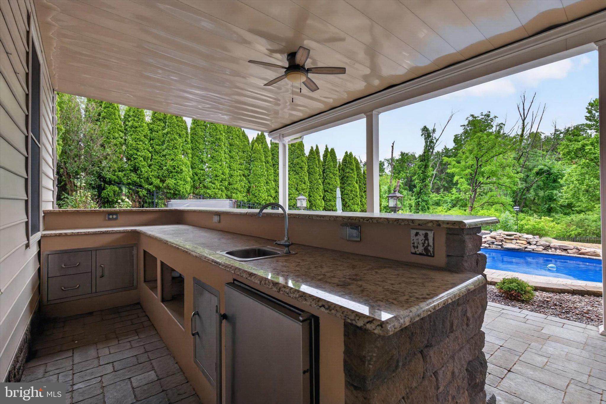 DEAVEN WOODS - Residential