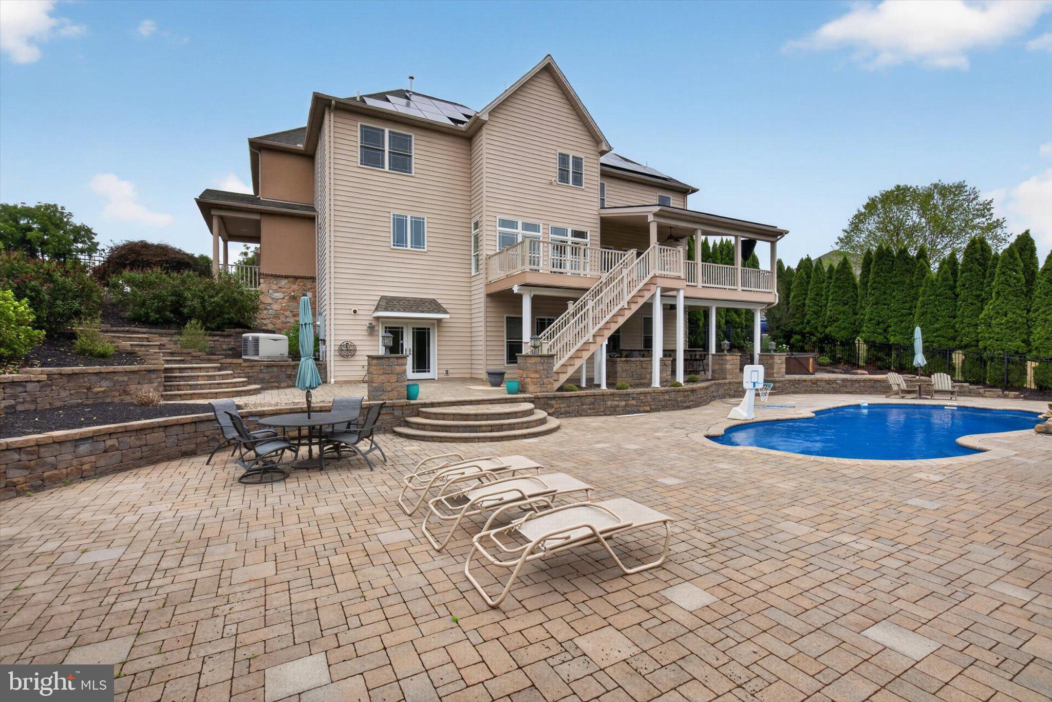 DEAVEN WOODS - Residential