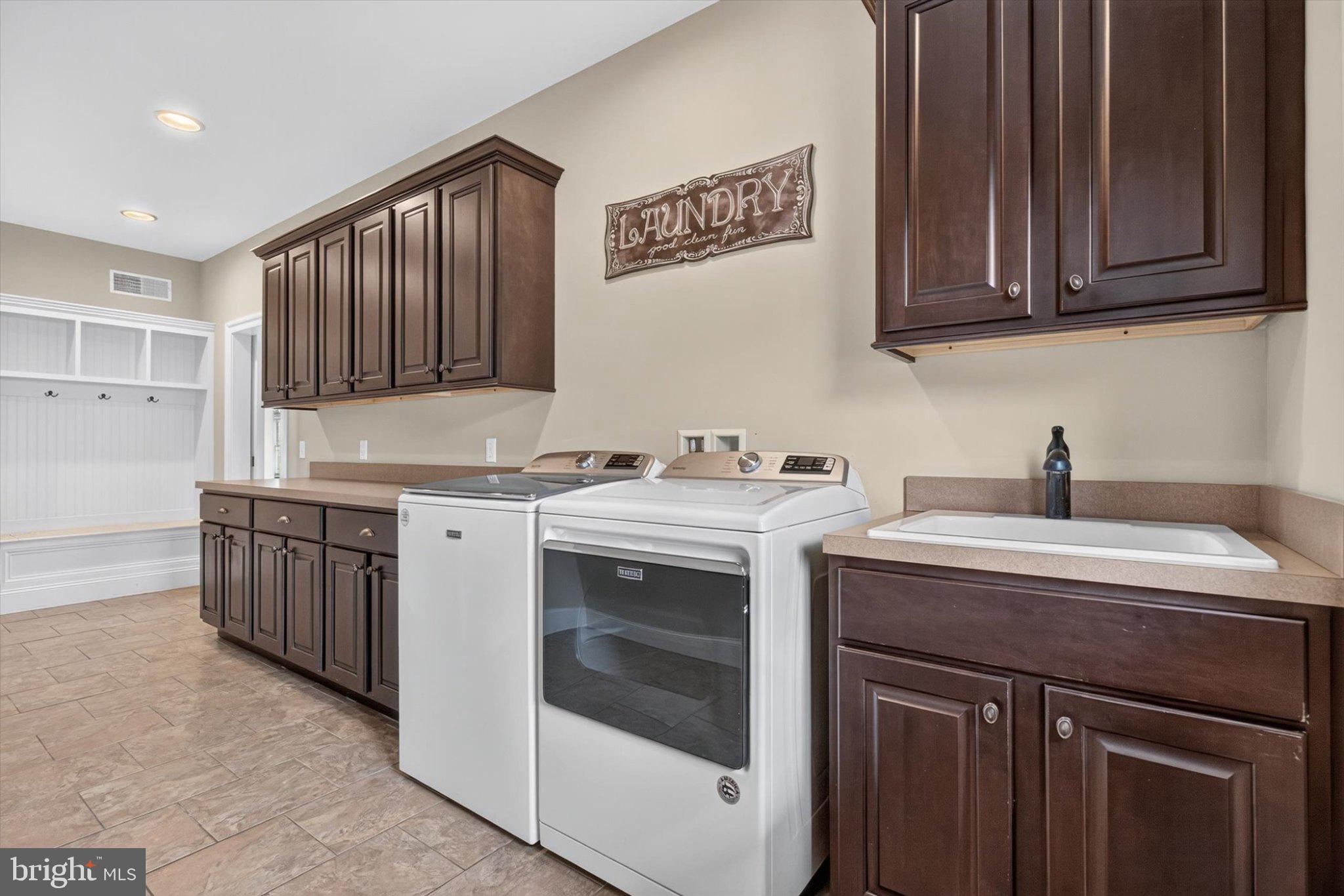 DEAVEN WOODS - Residential