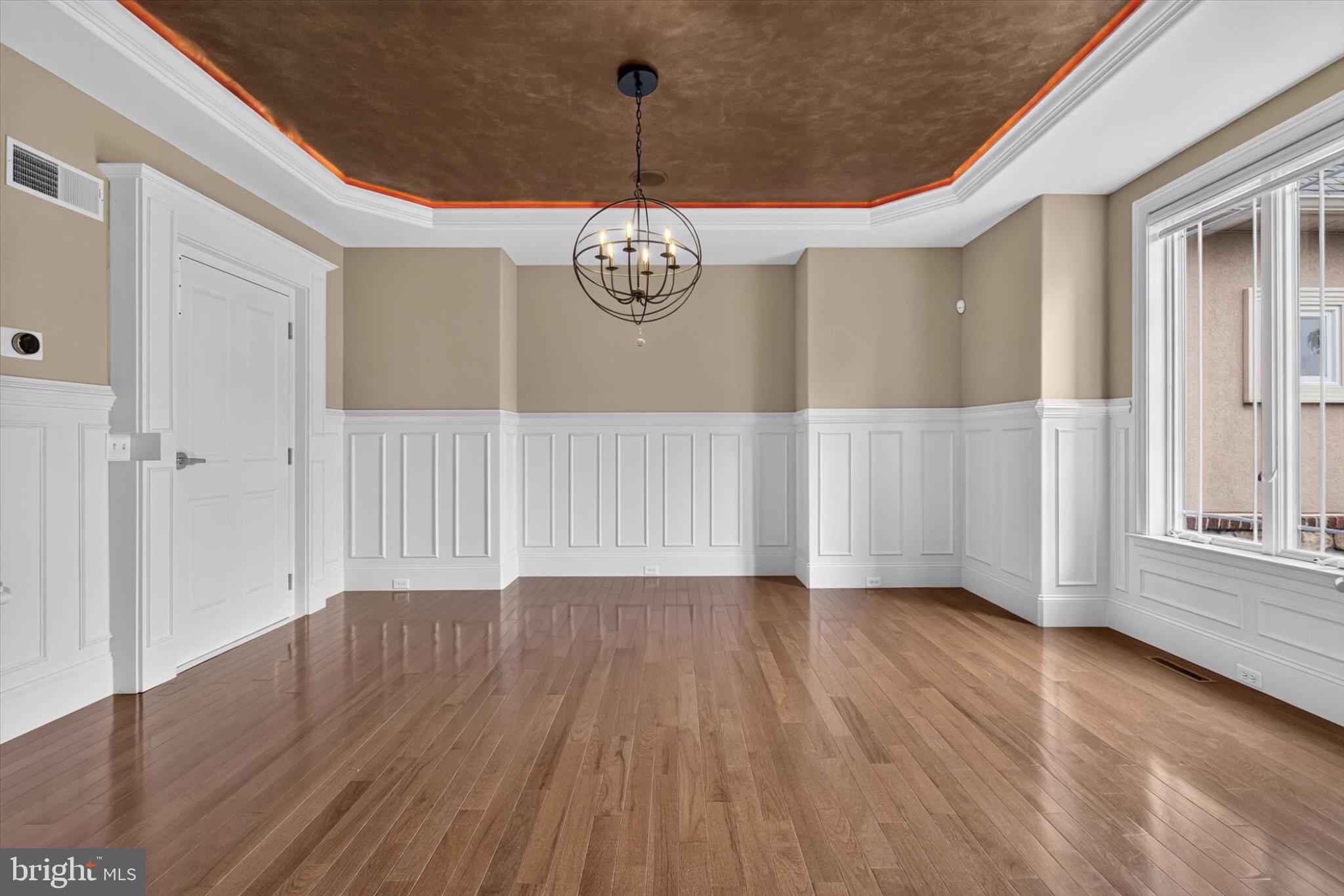 DEAVEN WOODS - Residential