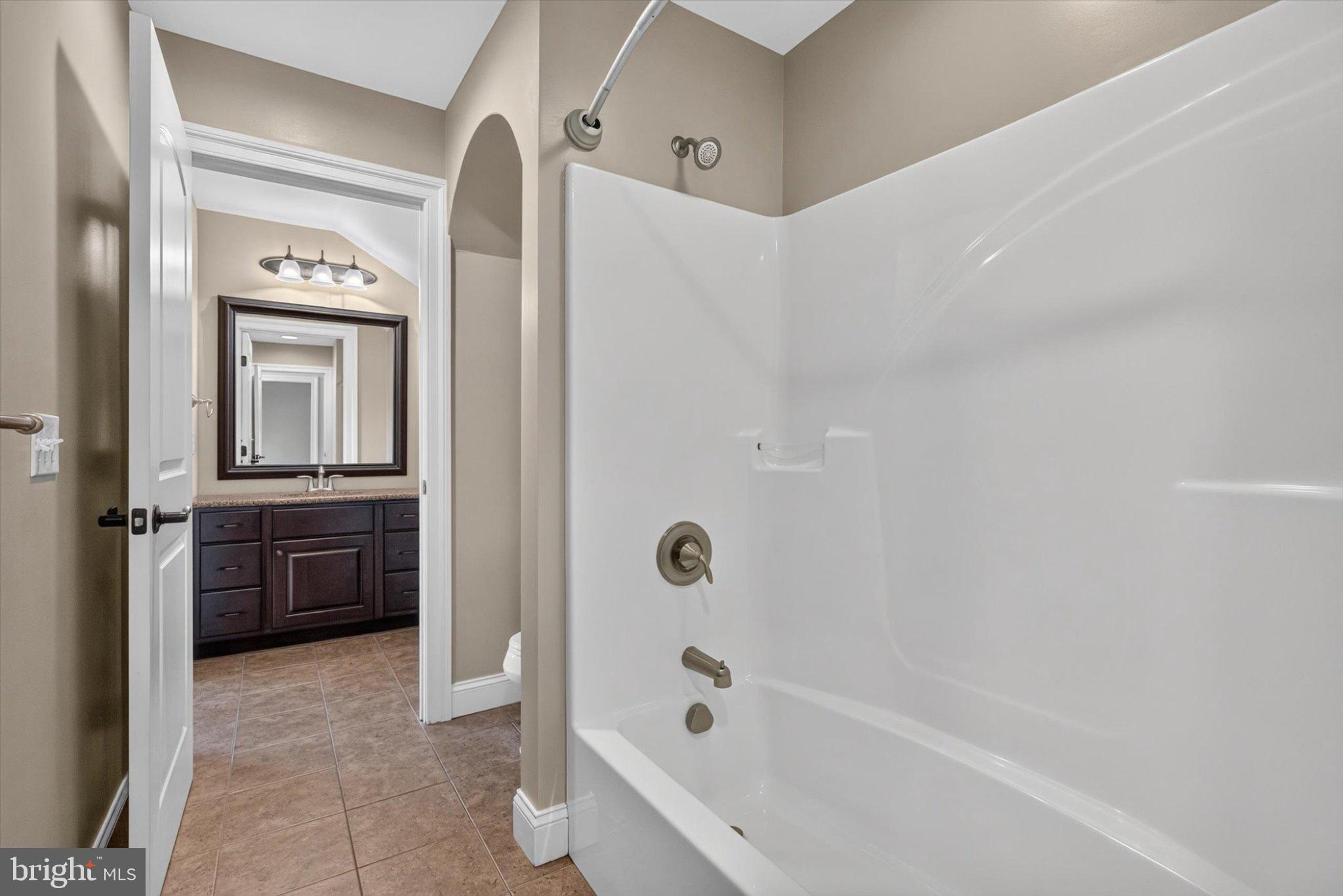 DEAVEN WOODS - Residential