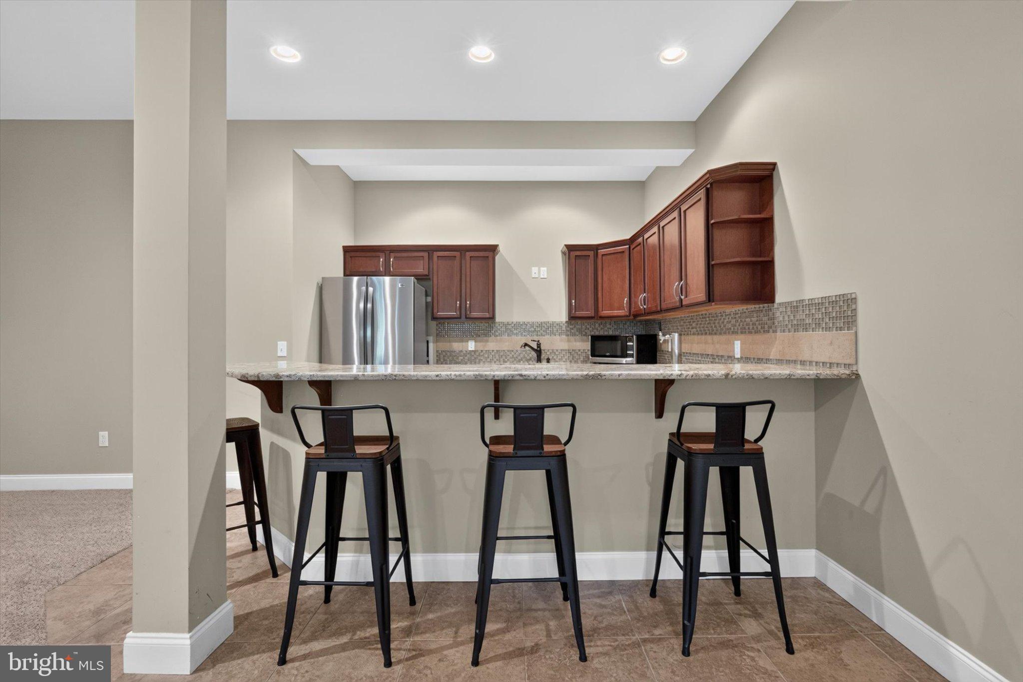 DEAVEN WOODS - Residential